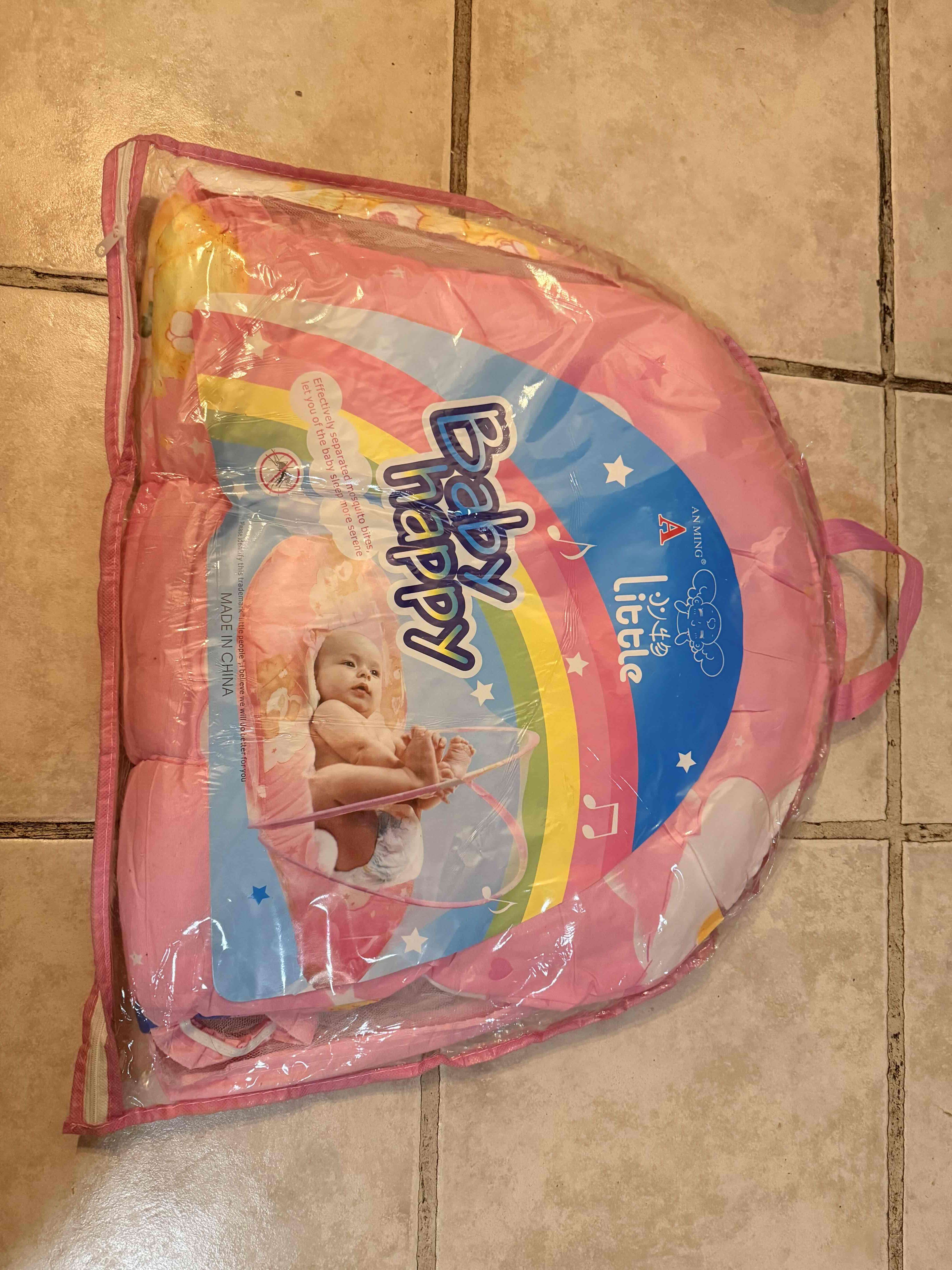 Mosquitero bebé acolchado (nuevo ) - miniatura 1