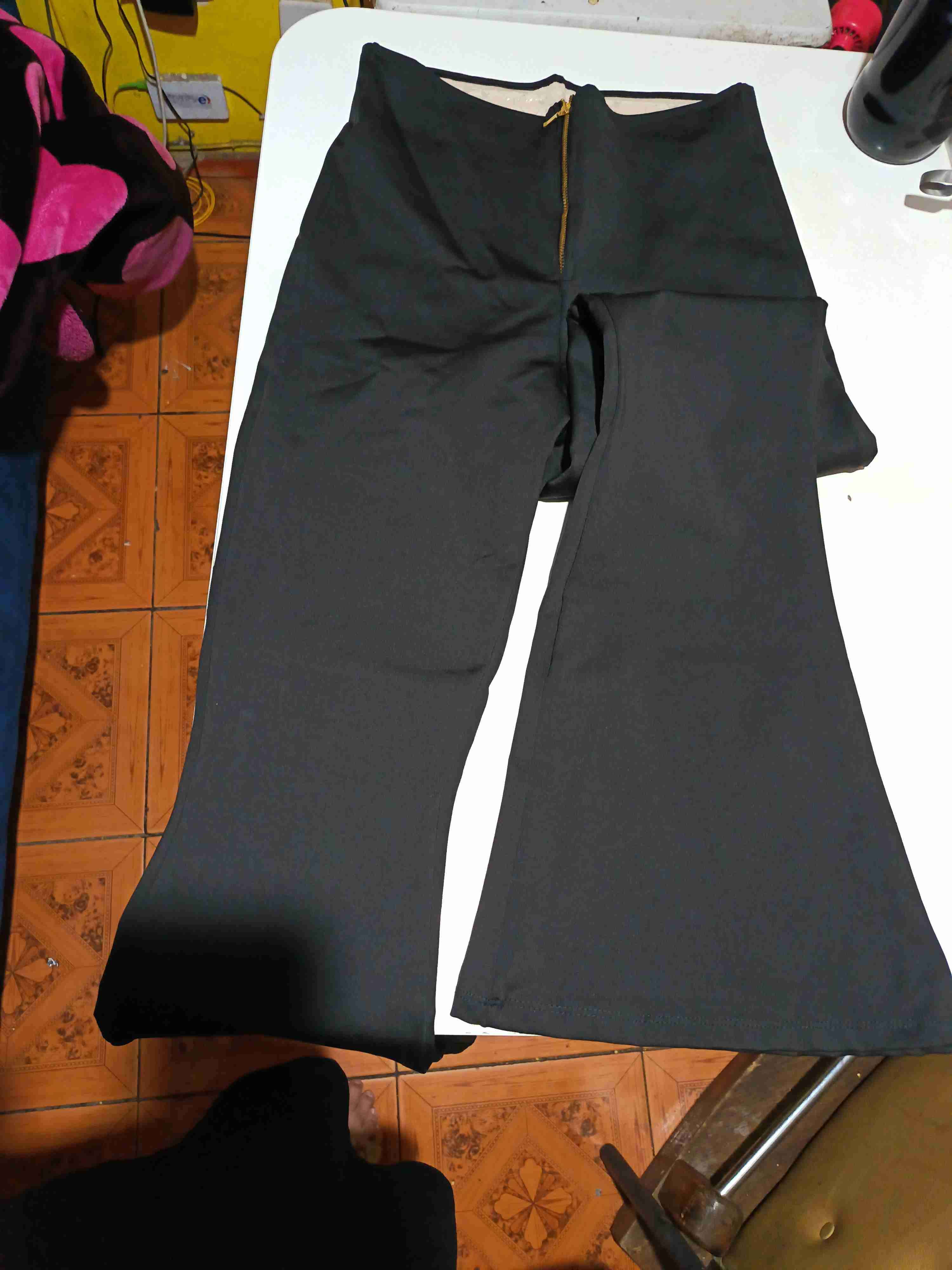 Pantalon cilombiano - miniatura 1