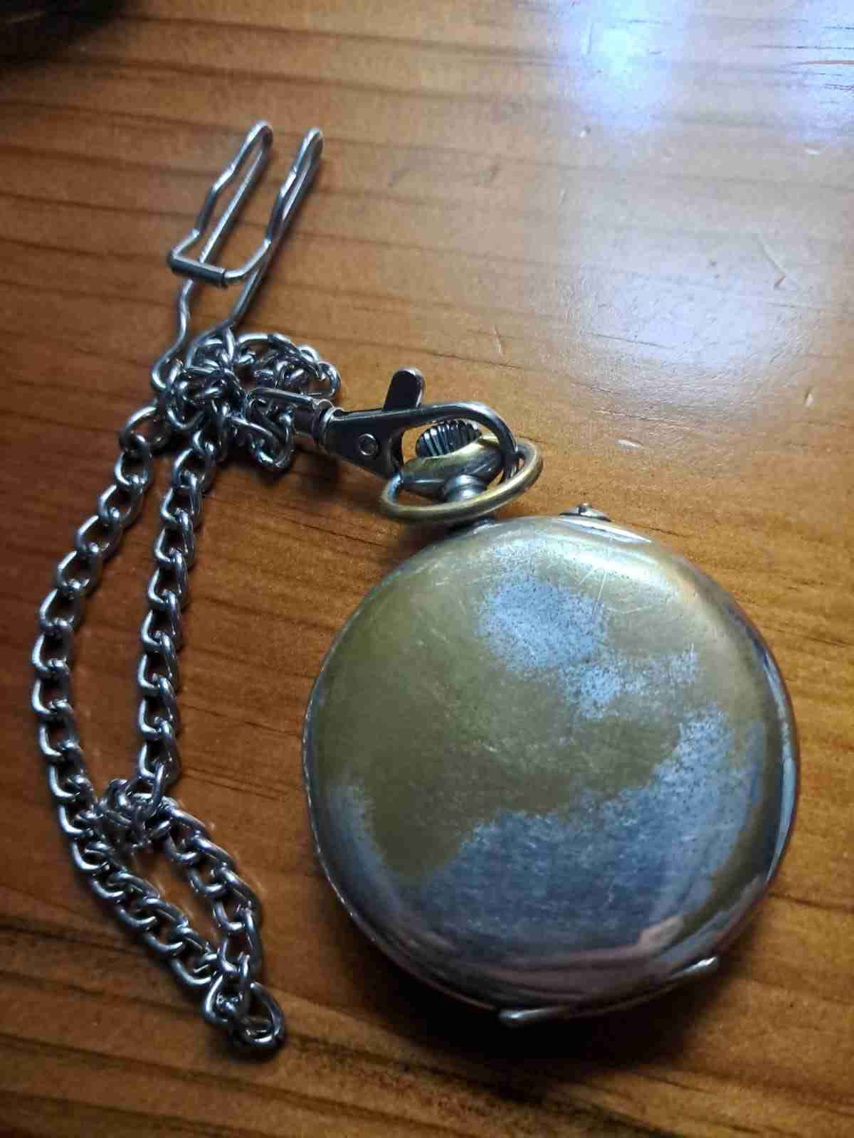 Reloj de bolsillo antiguo - miniatura 3