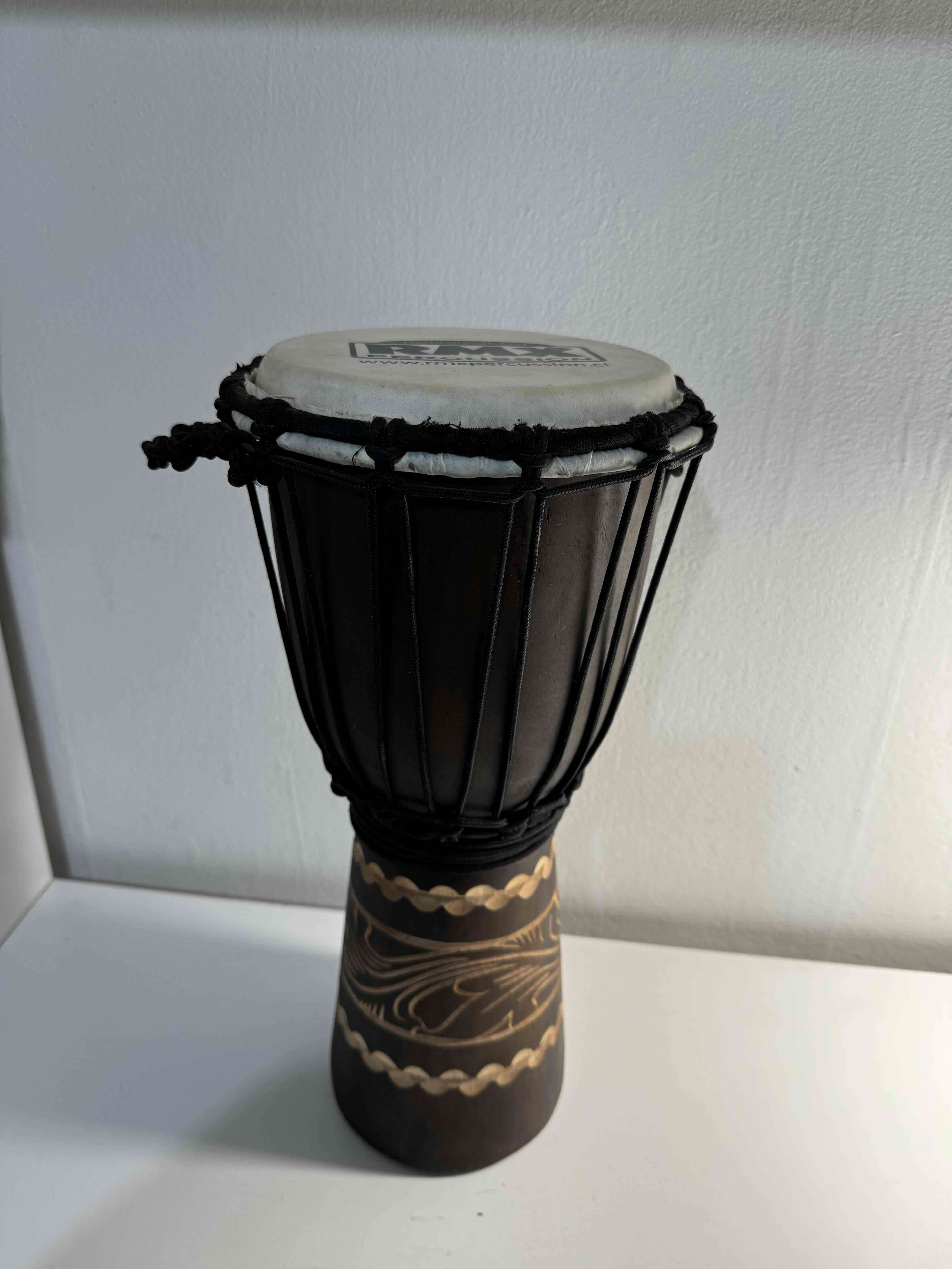 Tambor djembe artesanal - miniatura 1