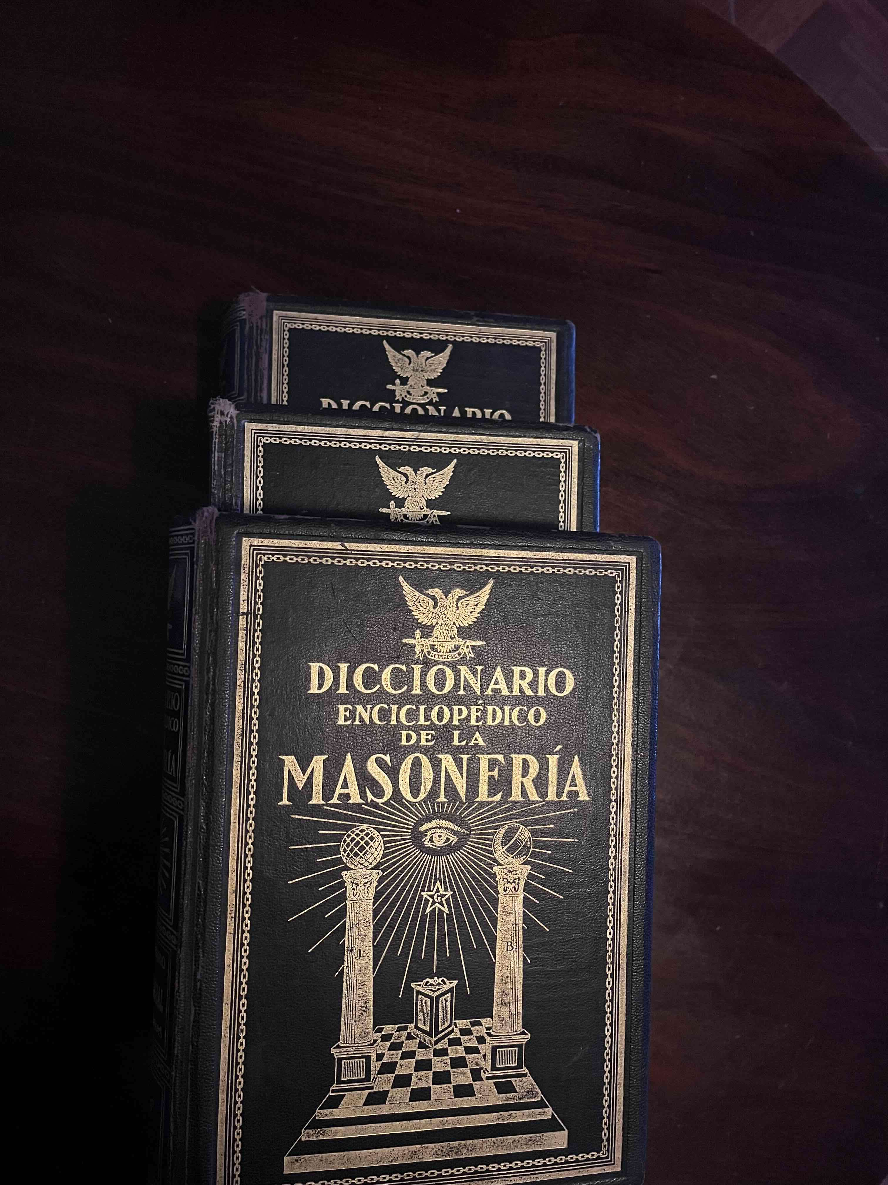Diccionario enciclopédico de la masonería - miniatura 3