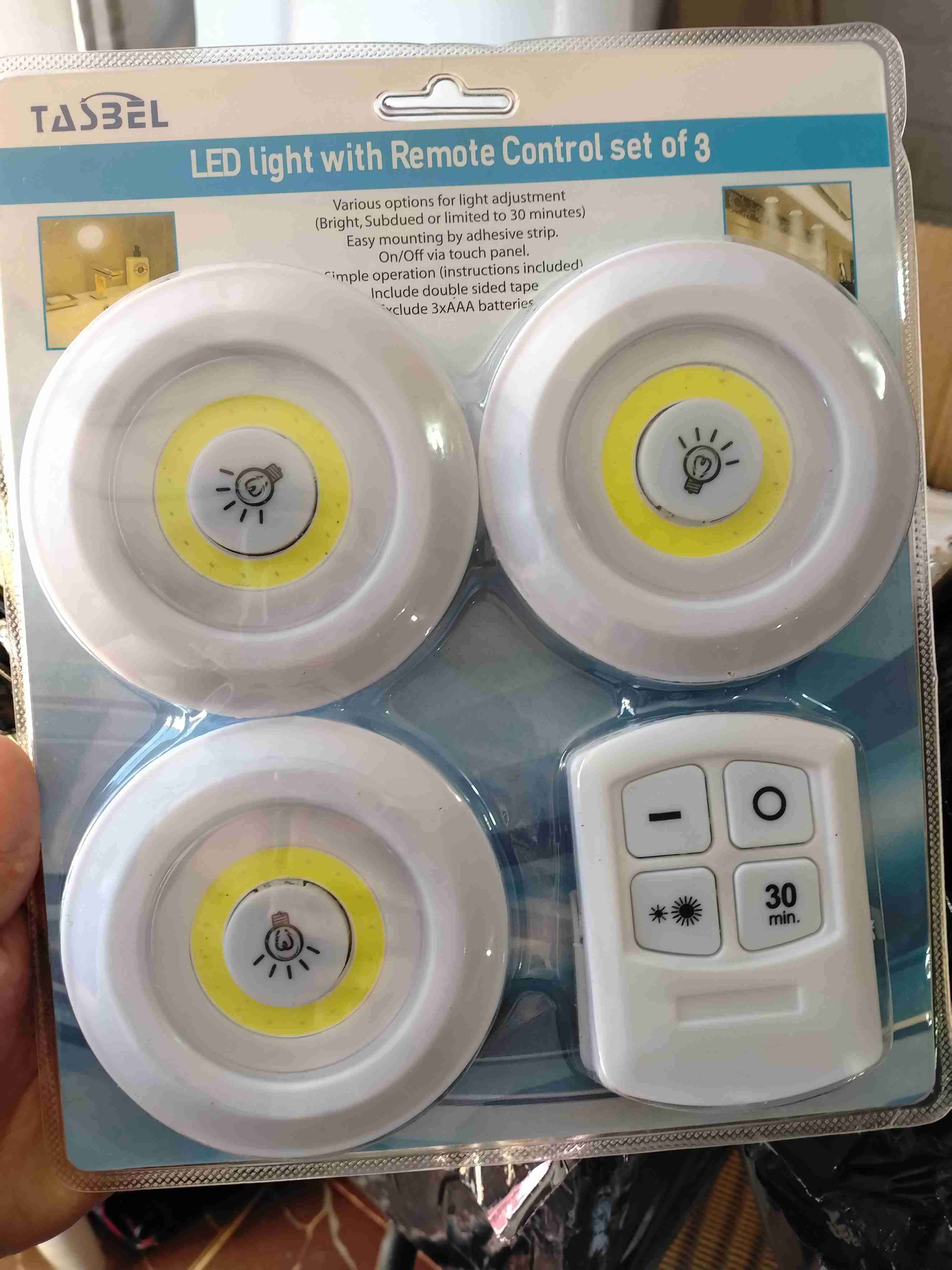 Luces LED con control remoto (3 unidades)