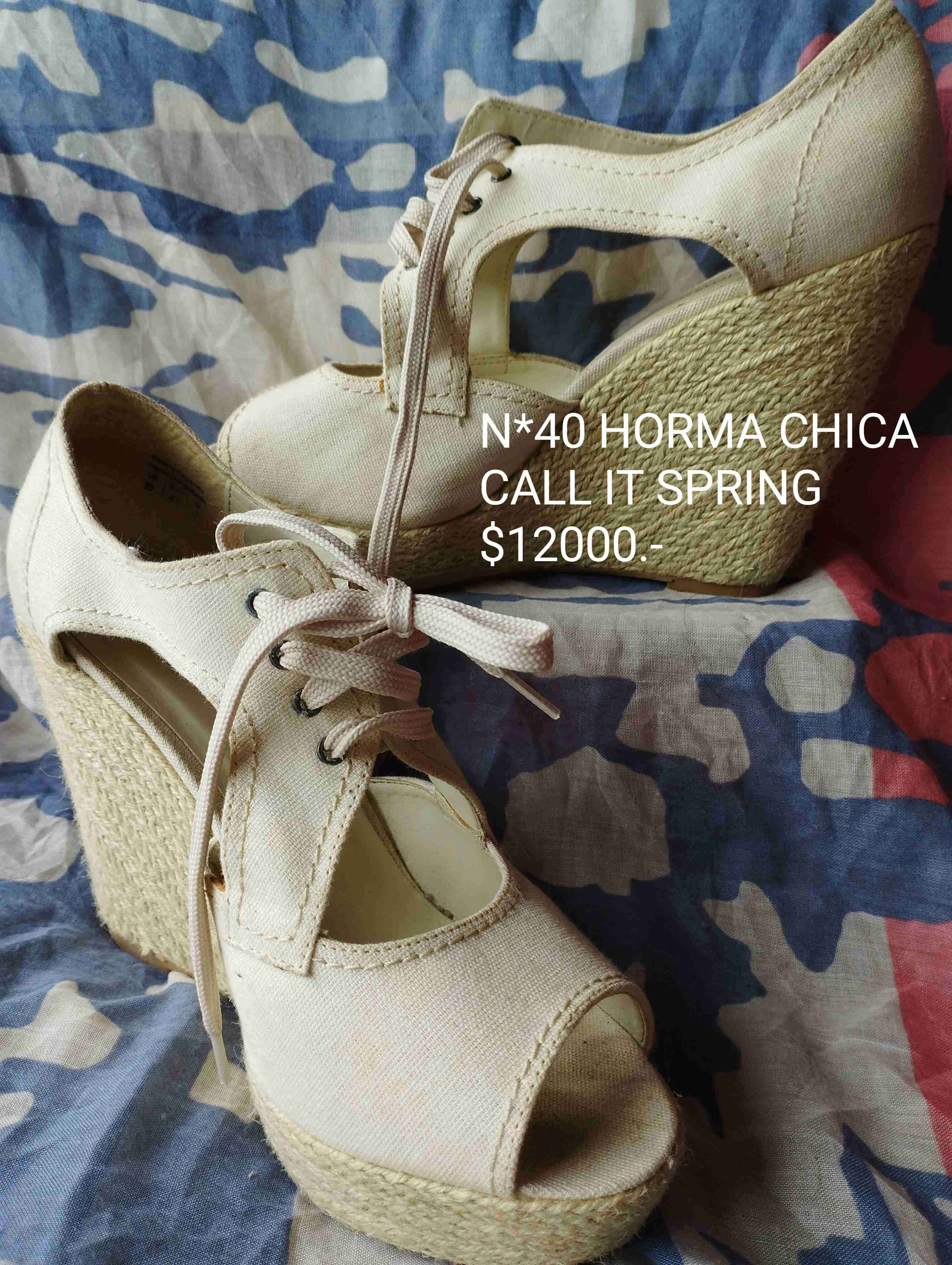 Zapatos taco aguja encaje negro - miniatura 2