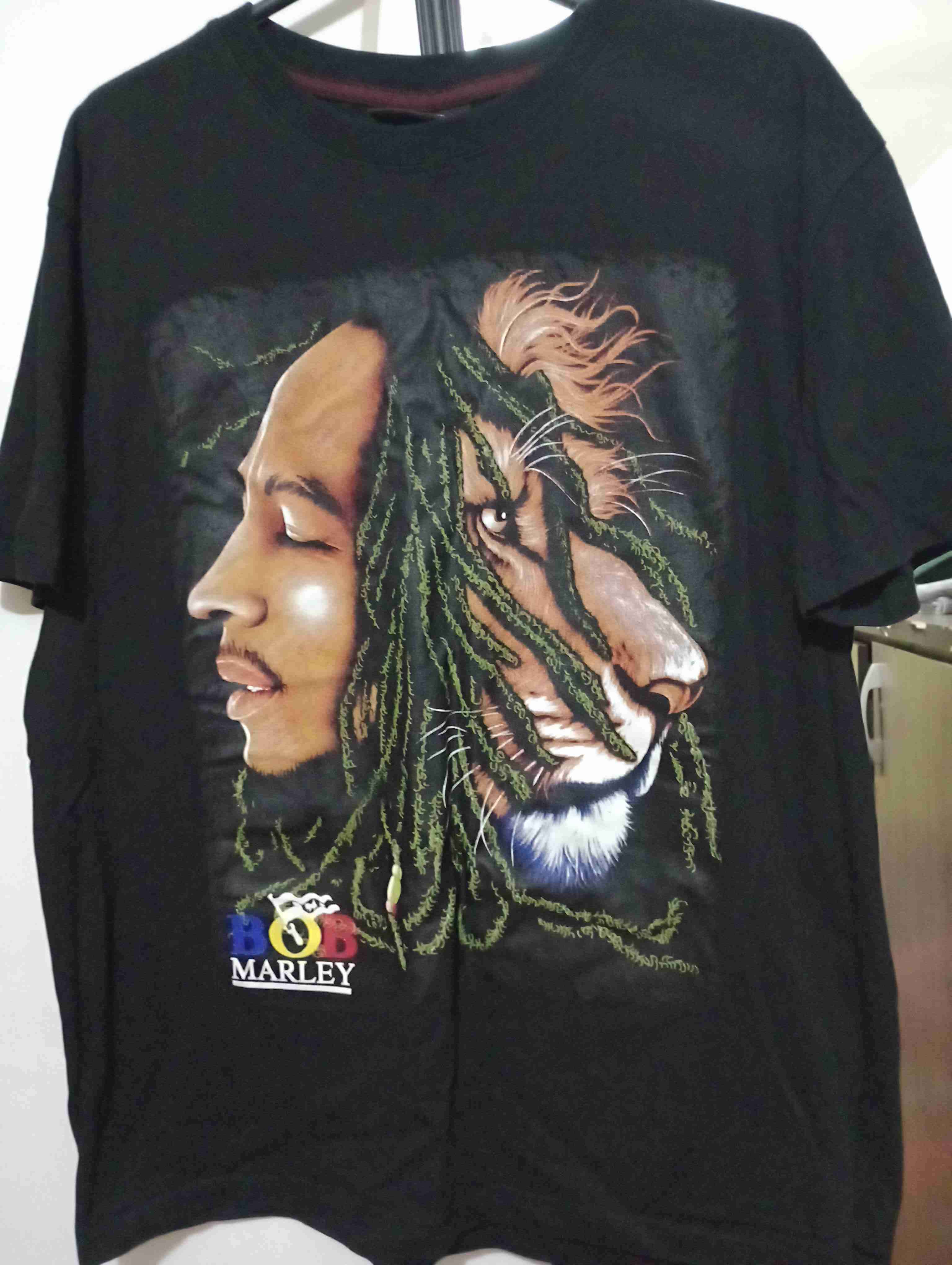 Polera negra Bob Marley