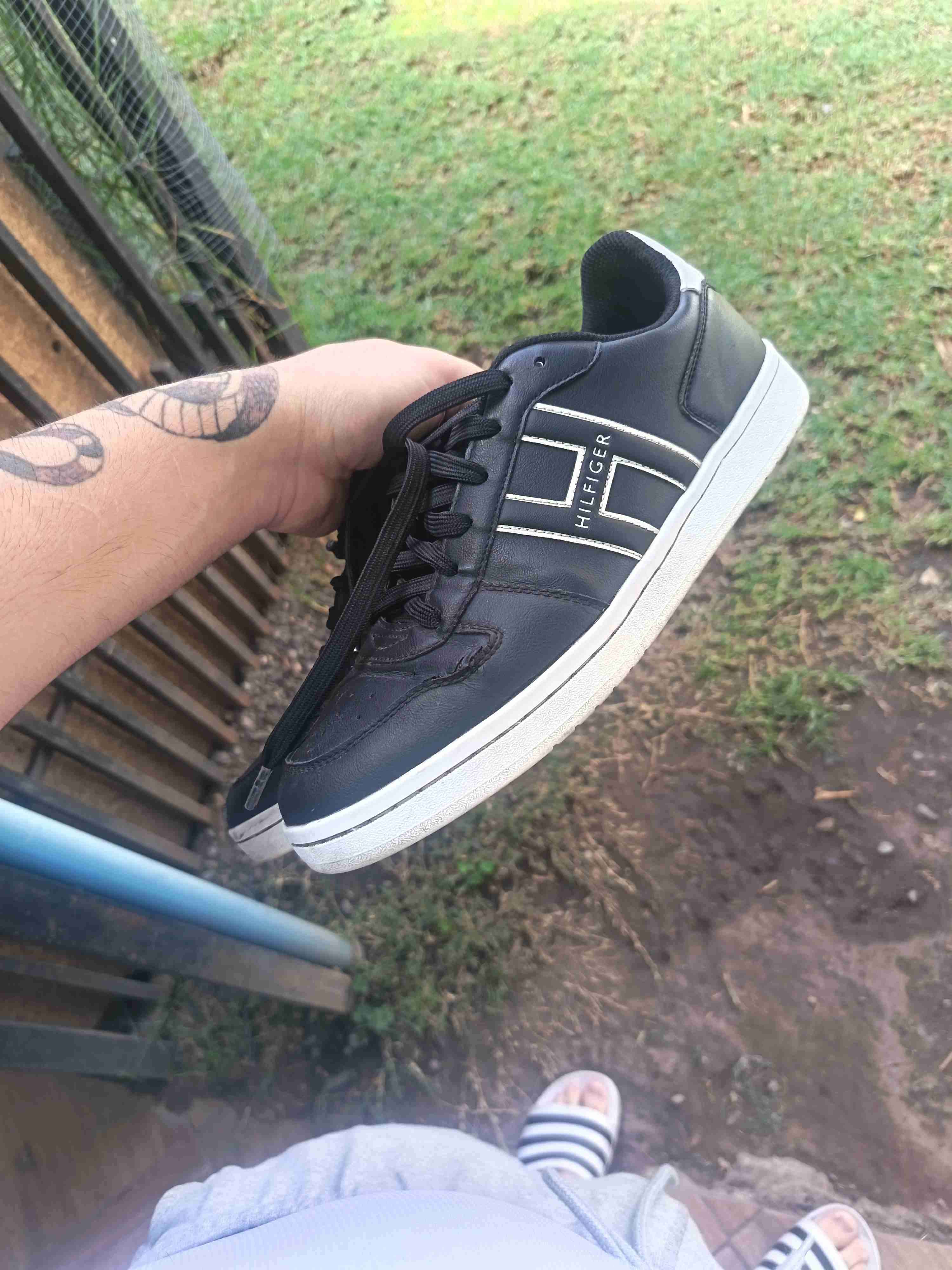 Zapatillas negras Hilfiger - miniatura 1