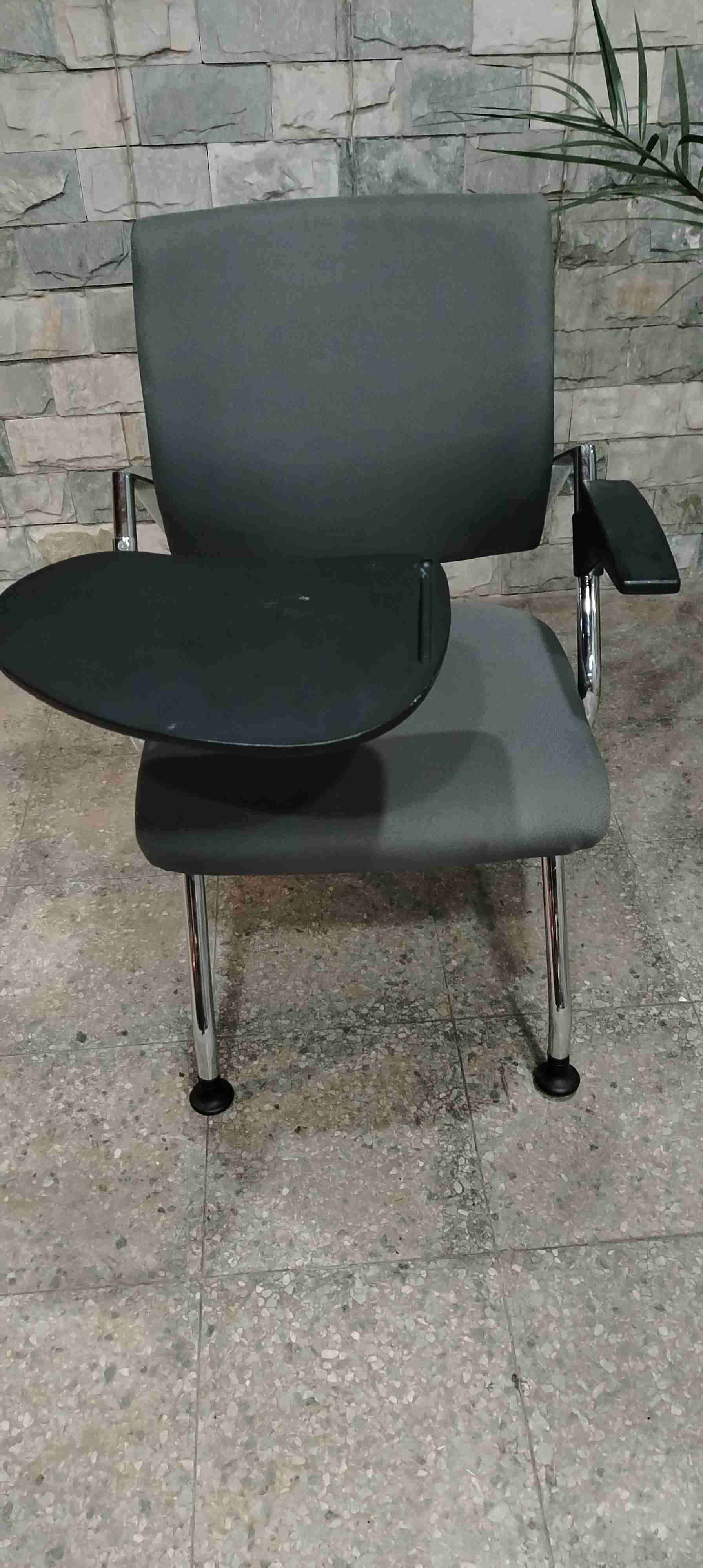 Silla con mesa incorporada - miniatura 5