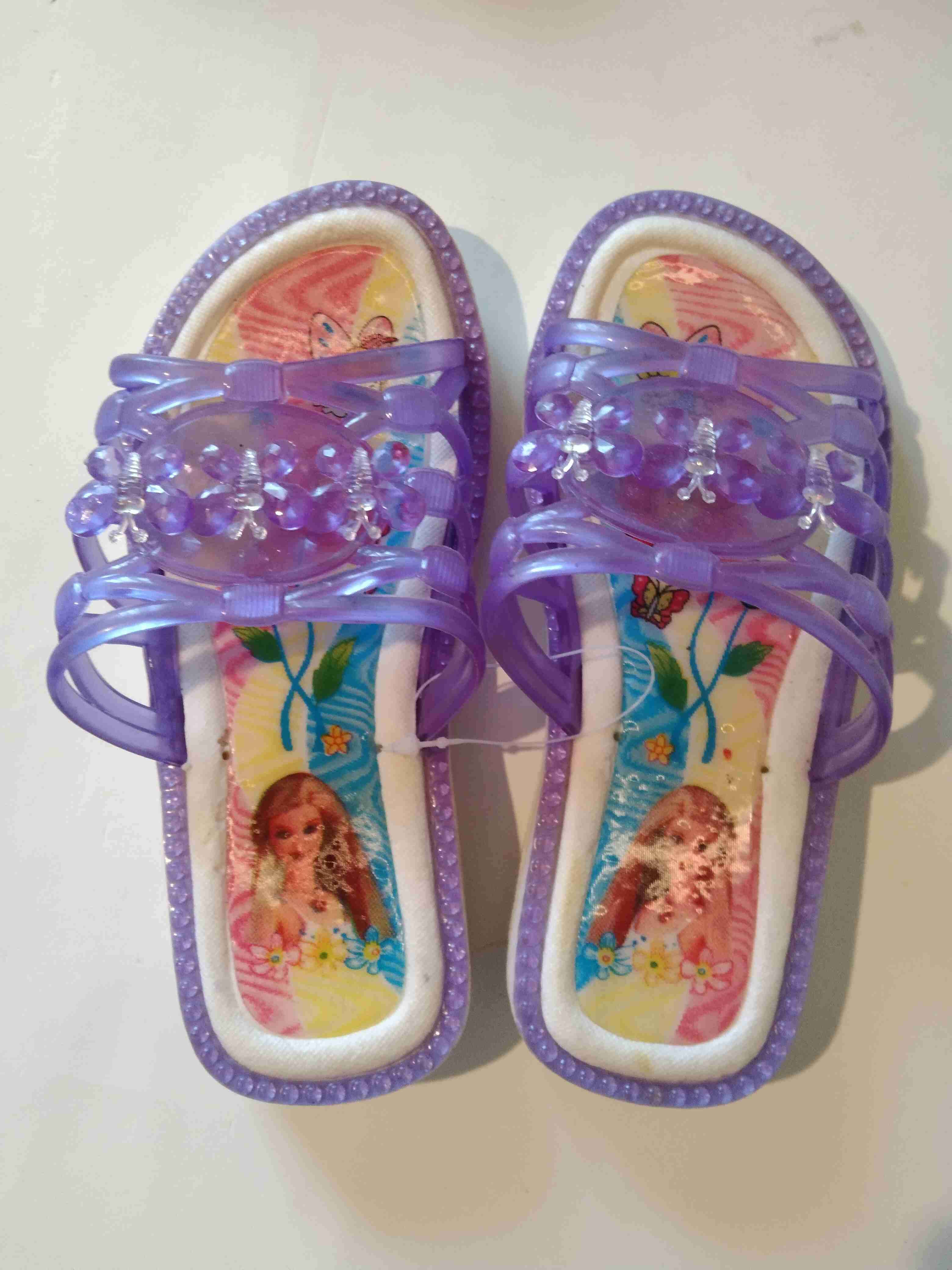 Sandalias de niña N 31 y 33 - miniatura 3