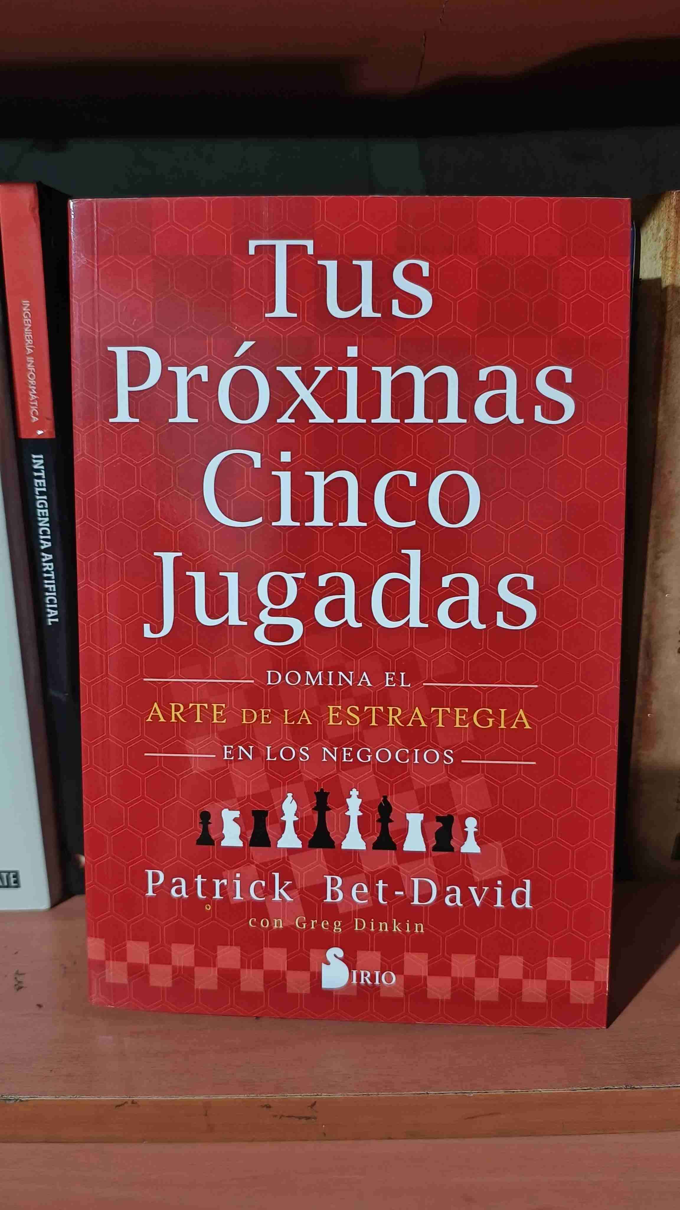 Libro 'Tus Próximas Cinco Jugadas'