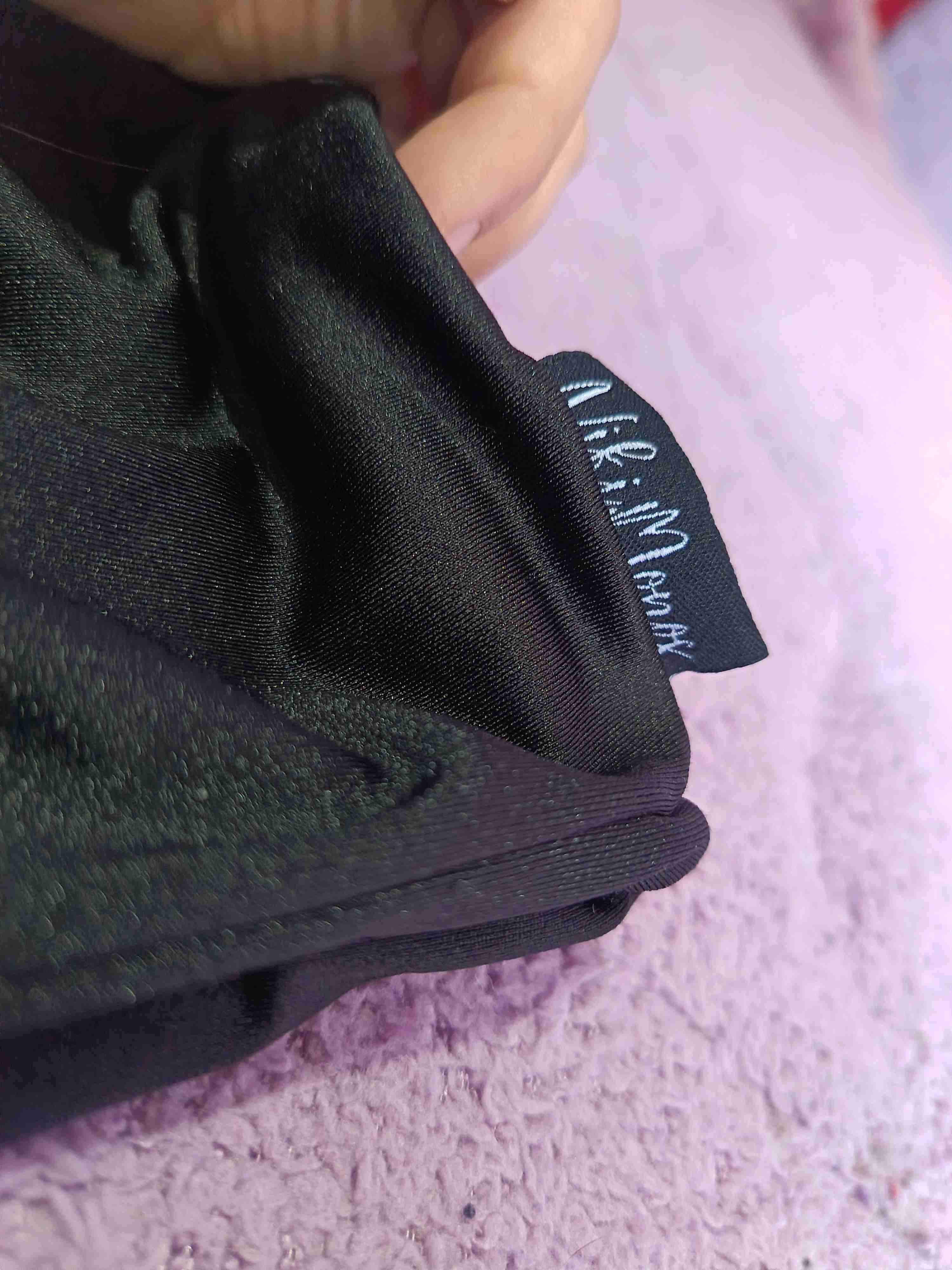 Top negro básico oficina - miniatura 2