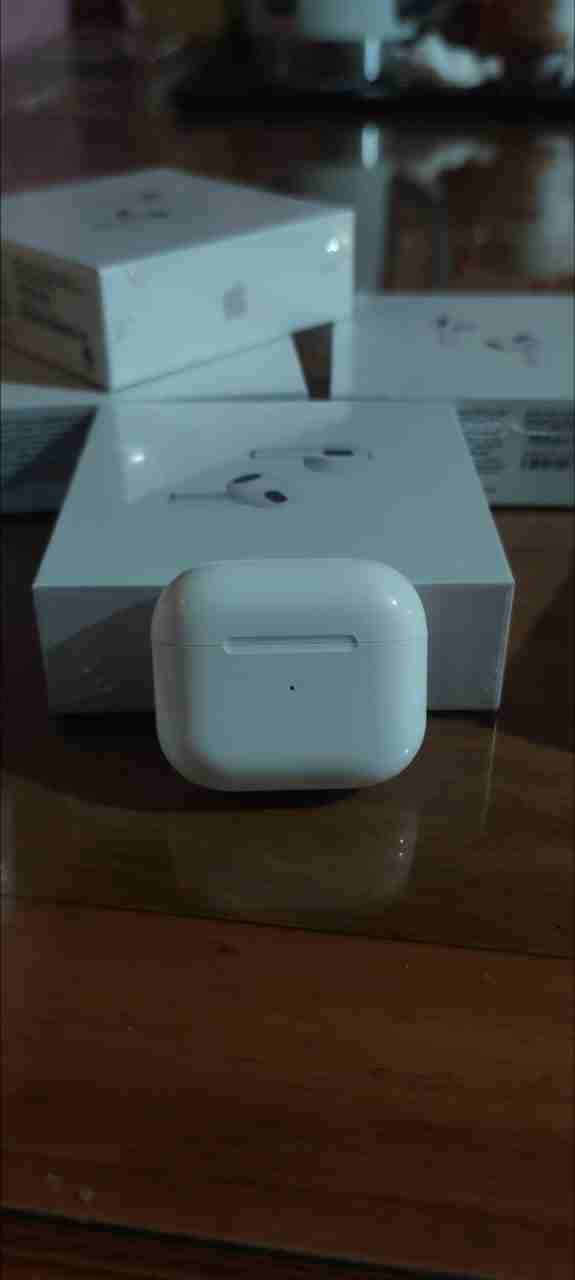 Audífonos inalámbricos con estuche - miniatura 2