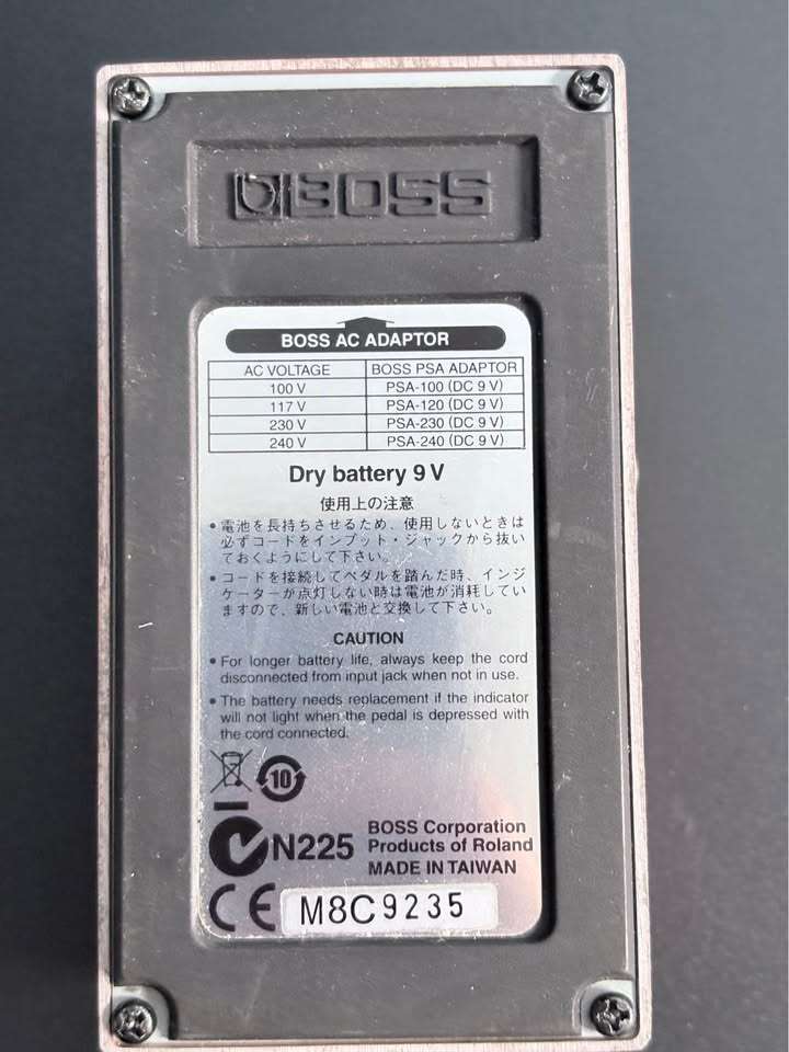 Pedal de distorsión BOSS MD-2 - miniatura 4