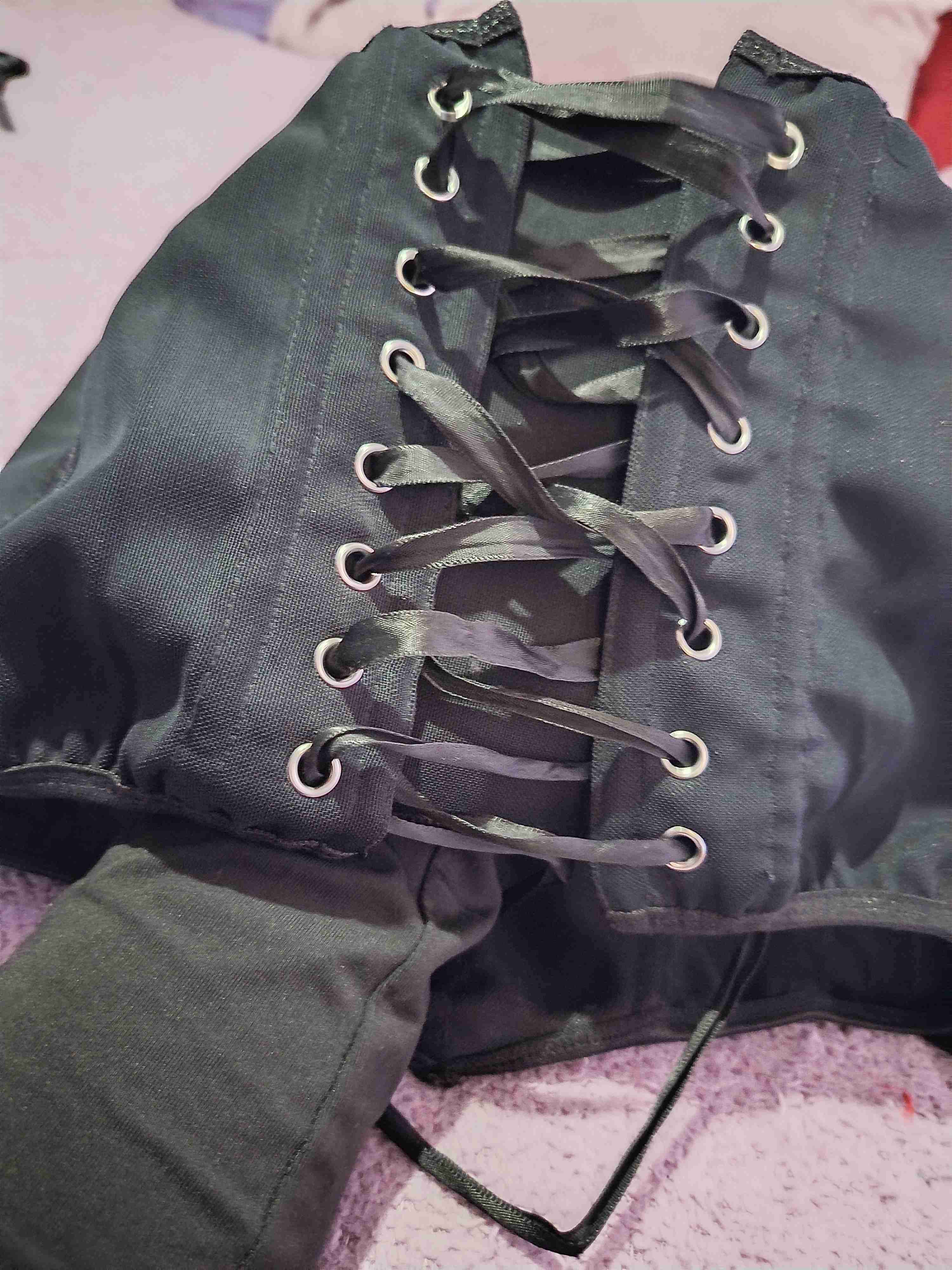 Bralette negro en forma de corazón - miniatura 3