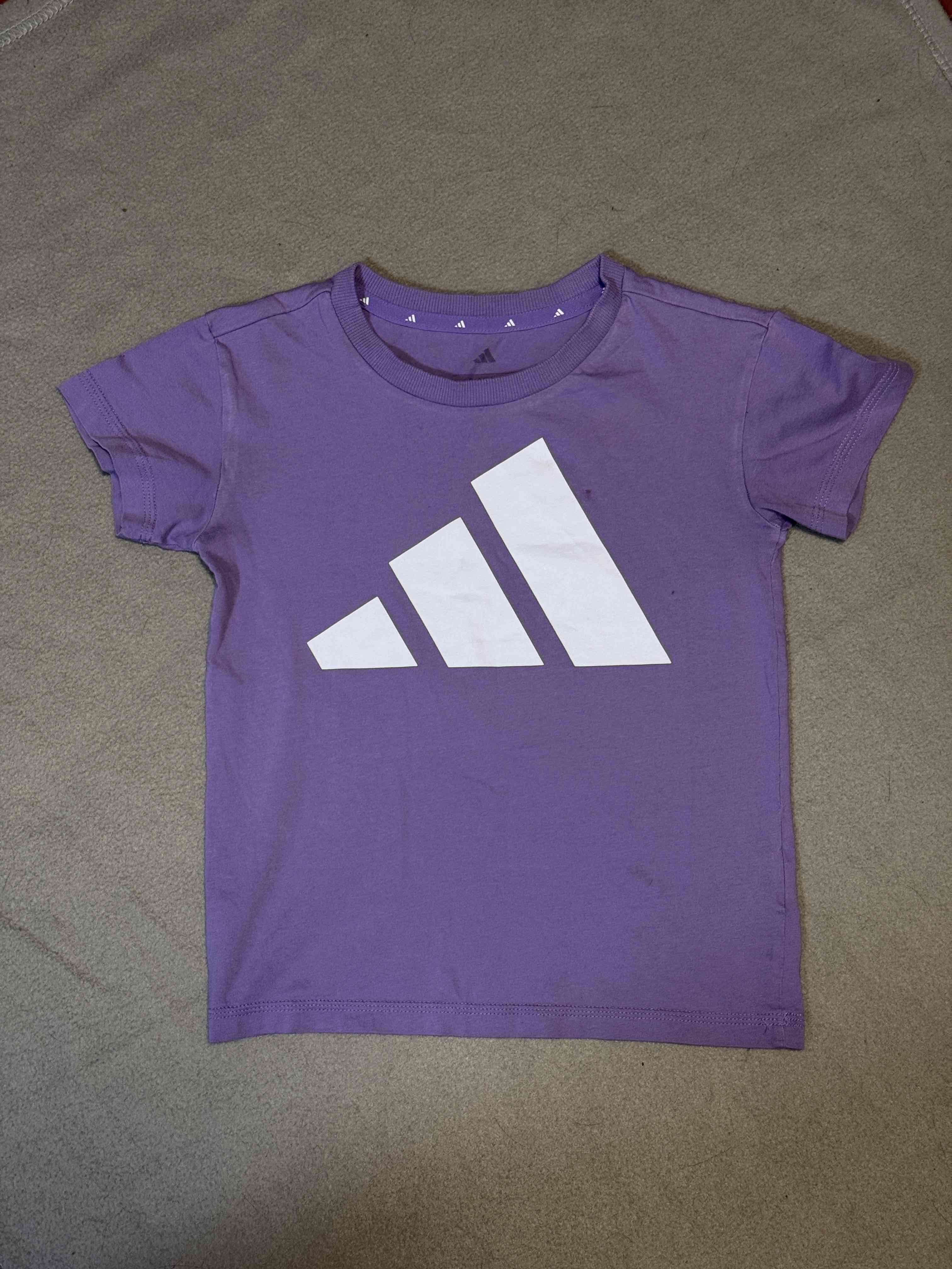 Polera adidas morada