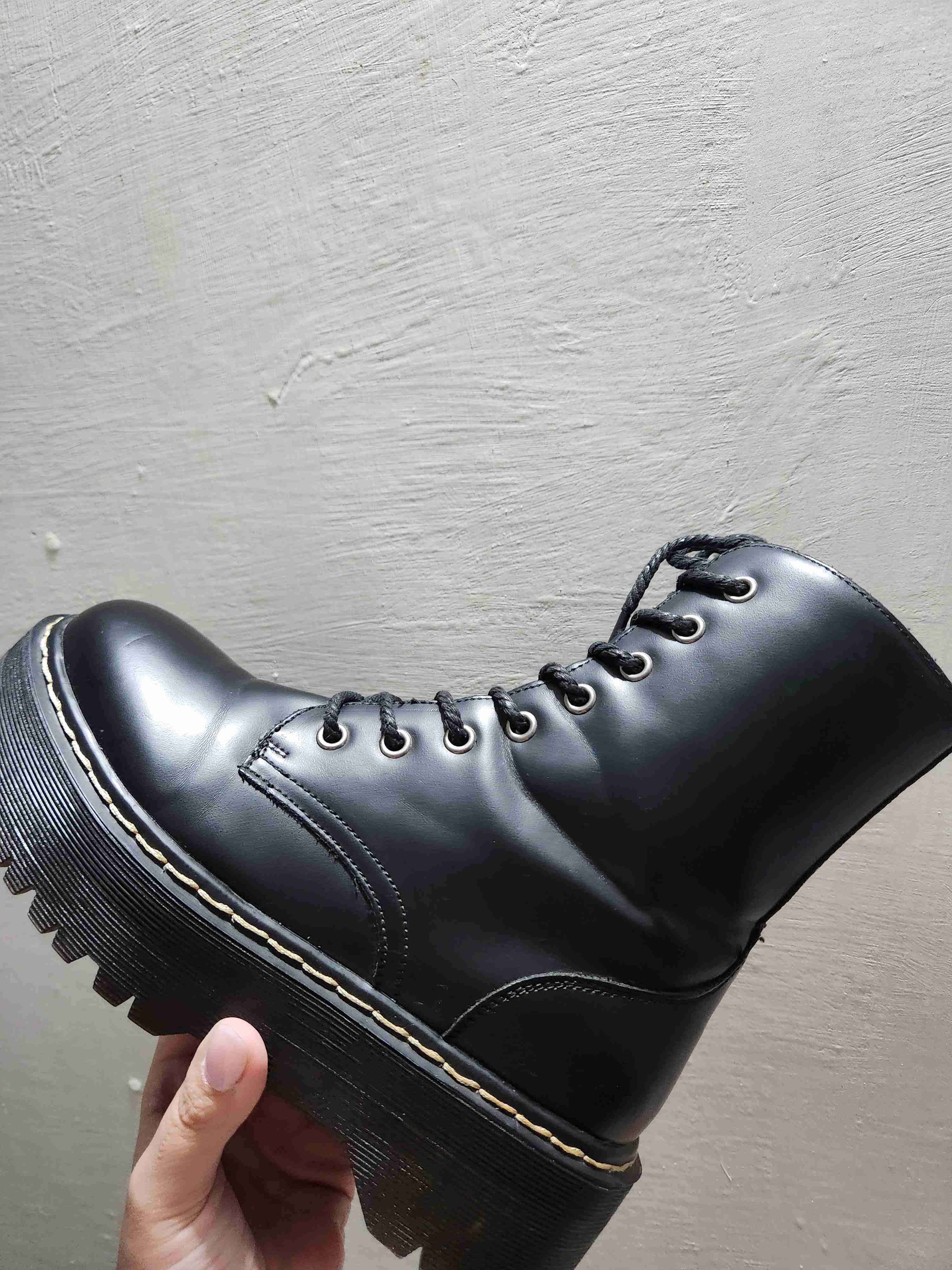 Botas negras con plataforma - miniatura 5