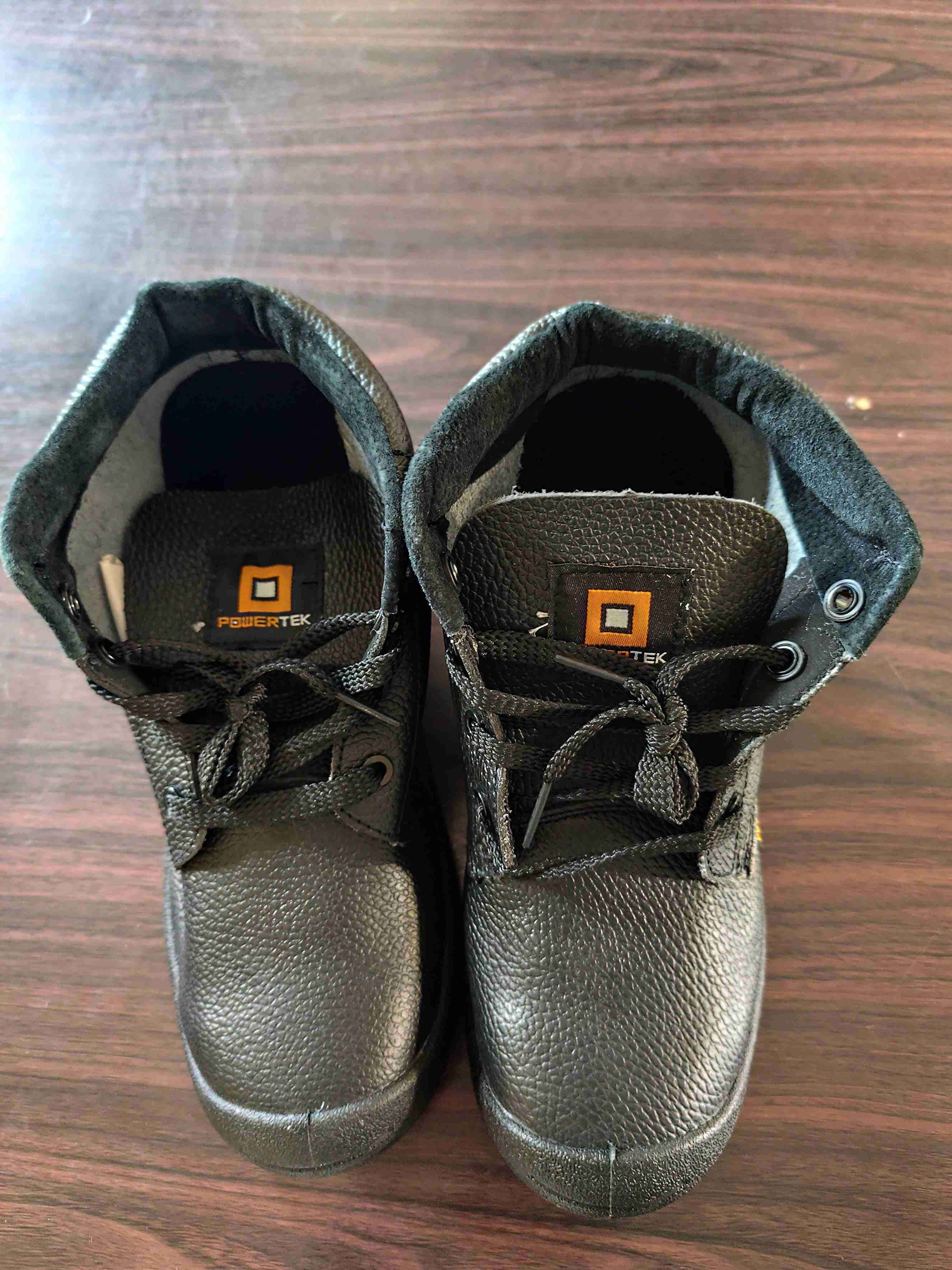 Bototos negros Powertek - miniatura 1