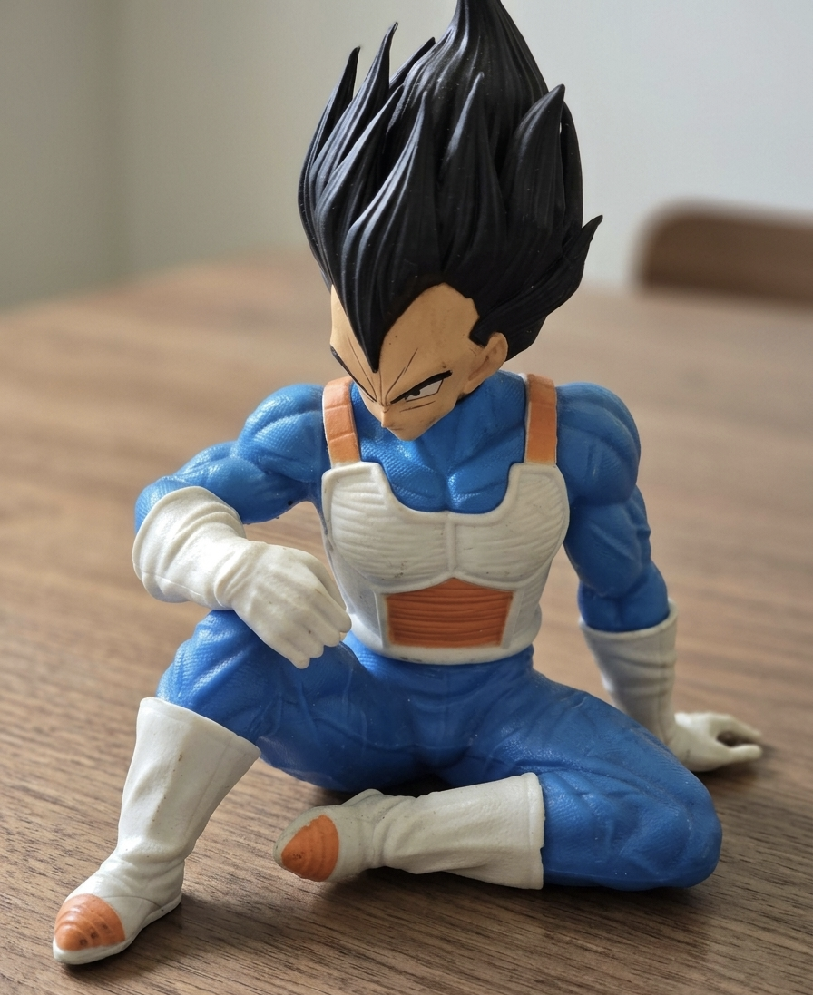 Figura Vegeta 15 CM