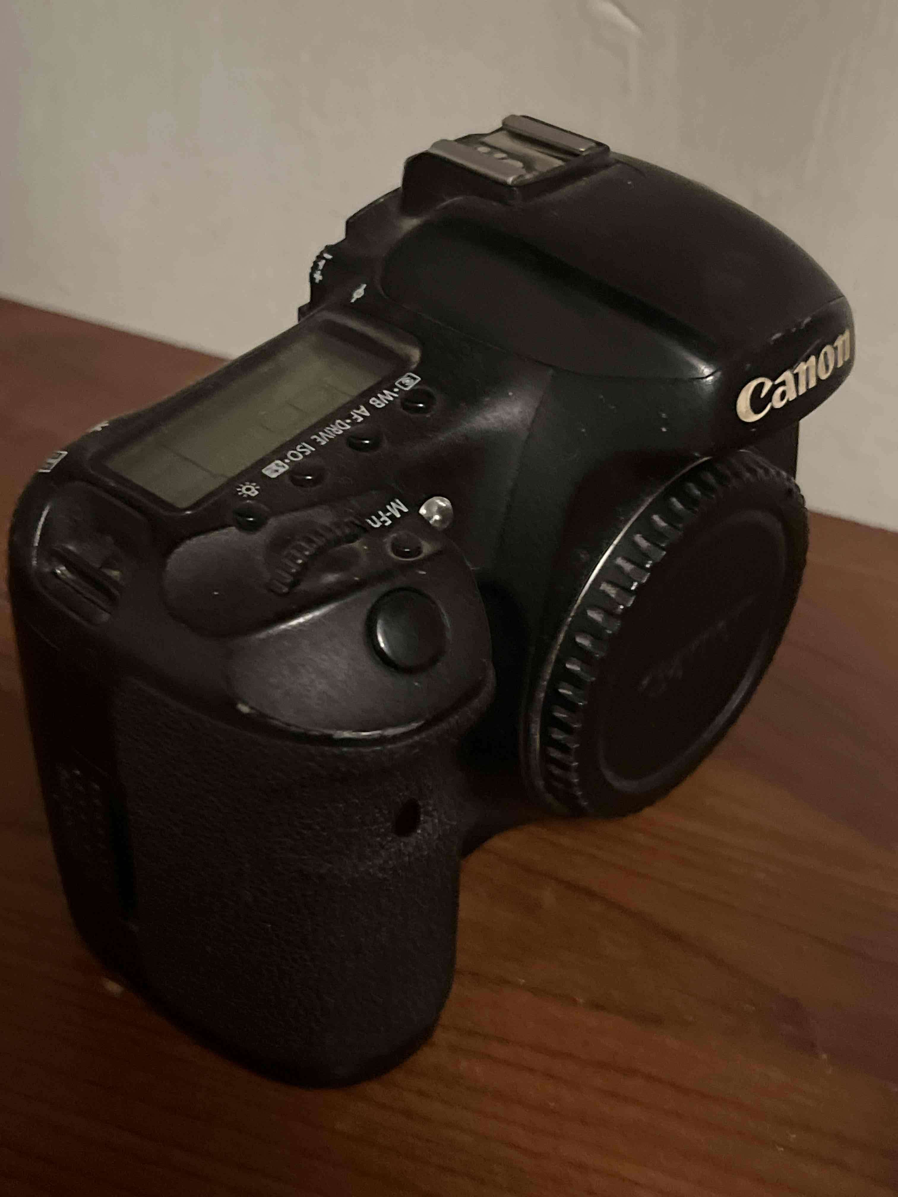 Cámara Canon EOS 7D Repuesto - miniatura 3