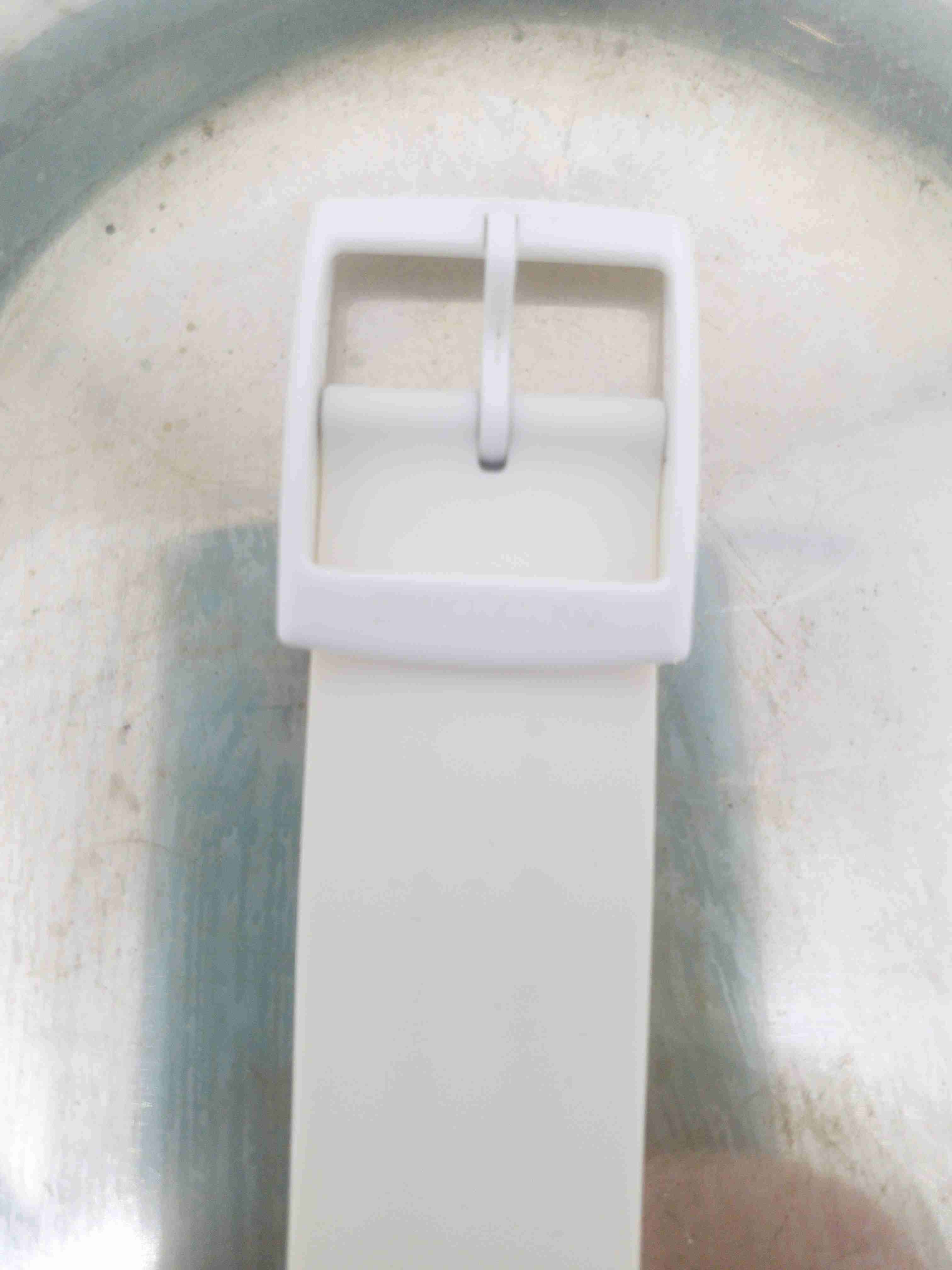 Reloj Swatch blanco SUOW100 - miniatura 4