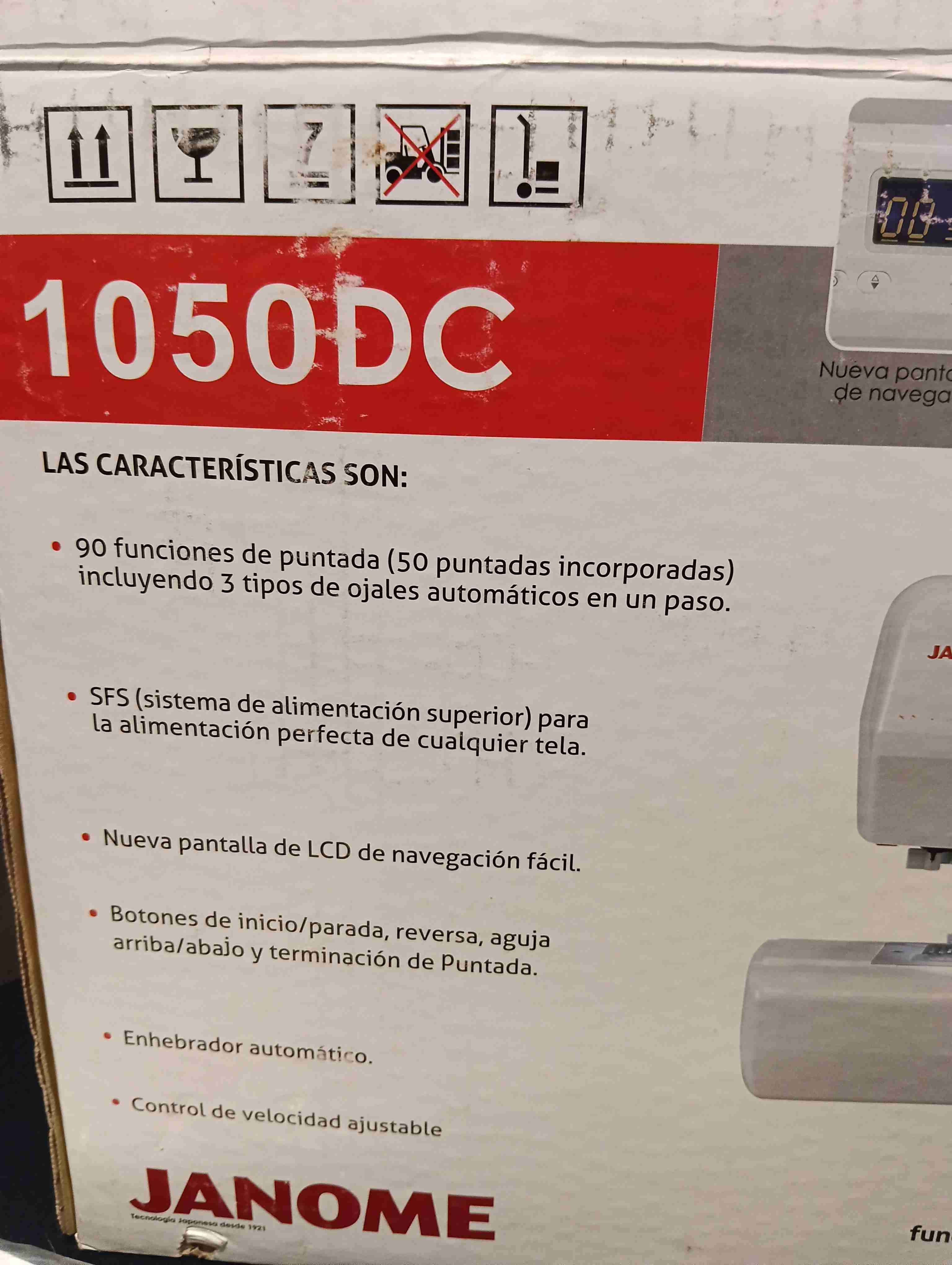 Máquina de coser Janome 1050DC - miniatura 4