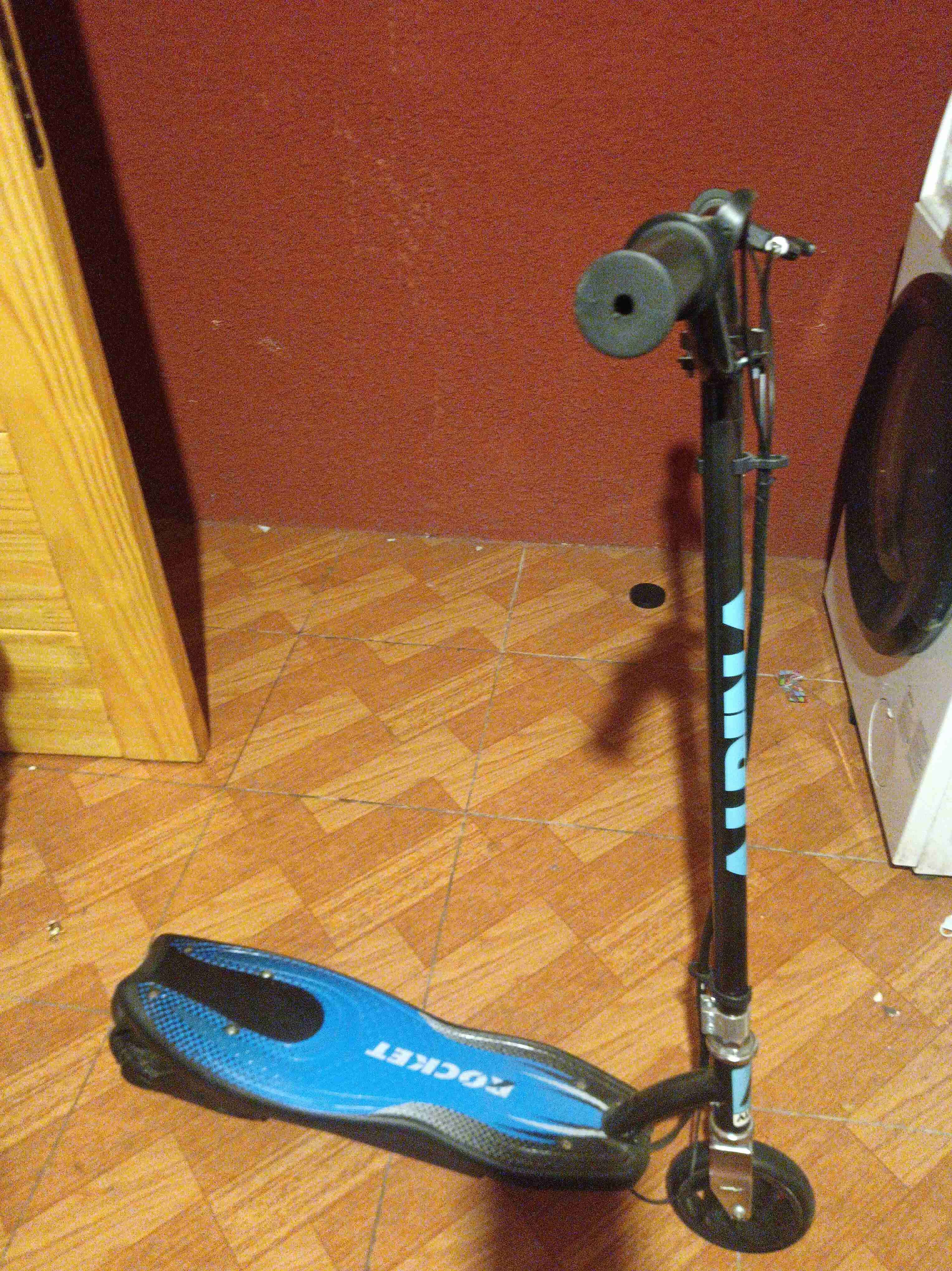 Patineta scooter azul - miniatura 1