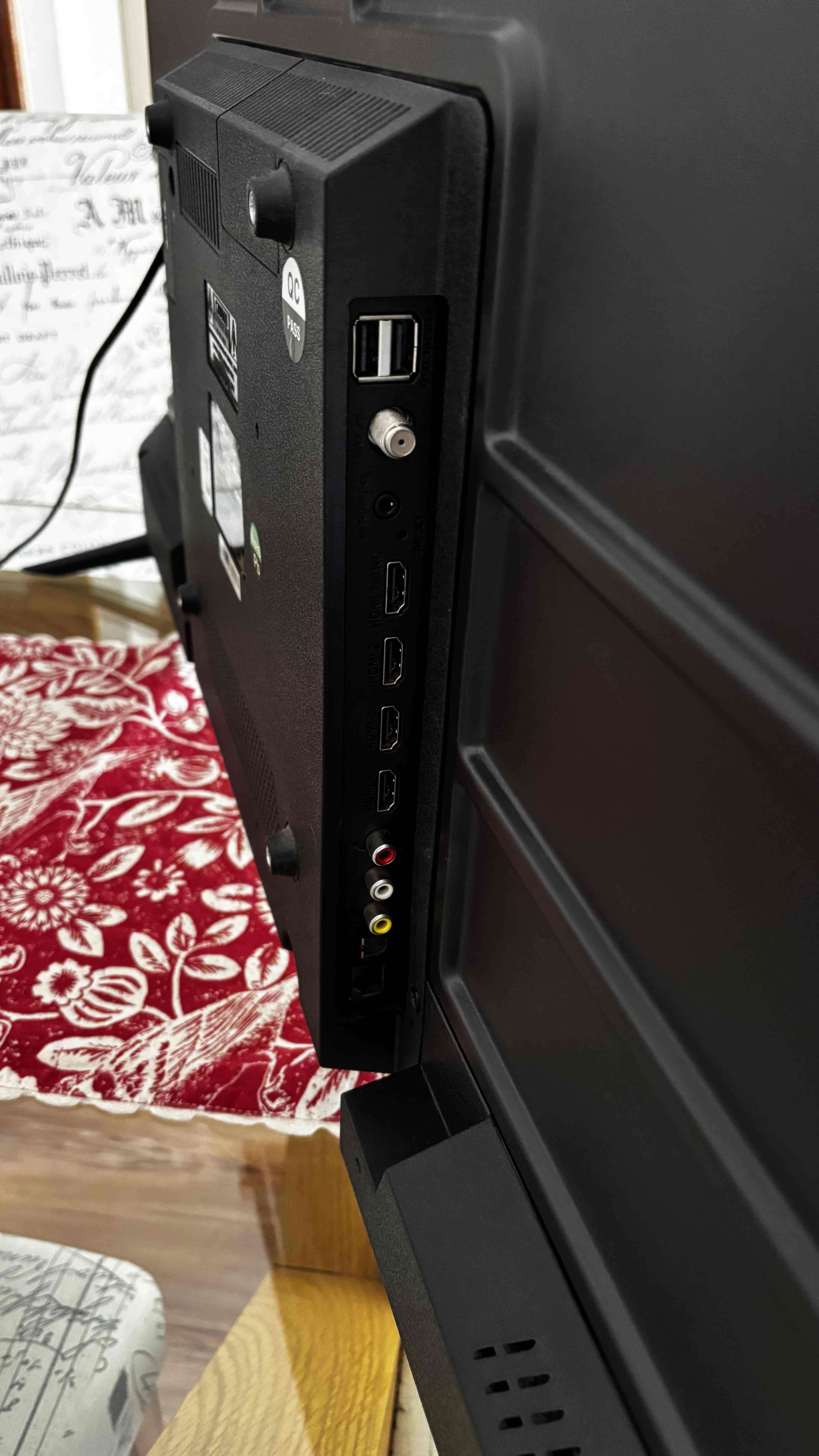 Televisor Caixun Roku tv ULTRA HD - miniatura 3