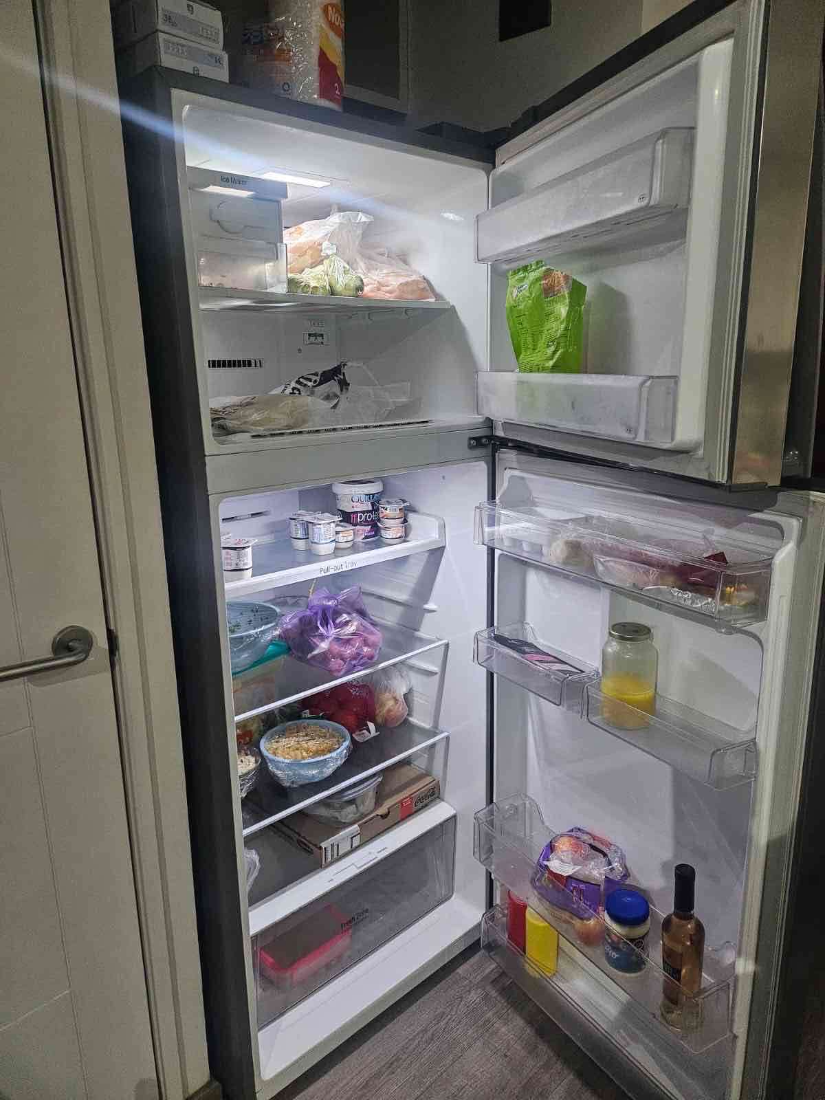 Refrigerador de acero inoxidable🚨 Se vende refrige - miniatura 2