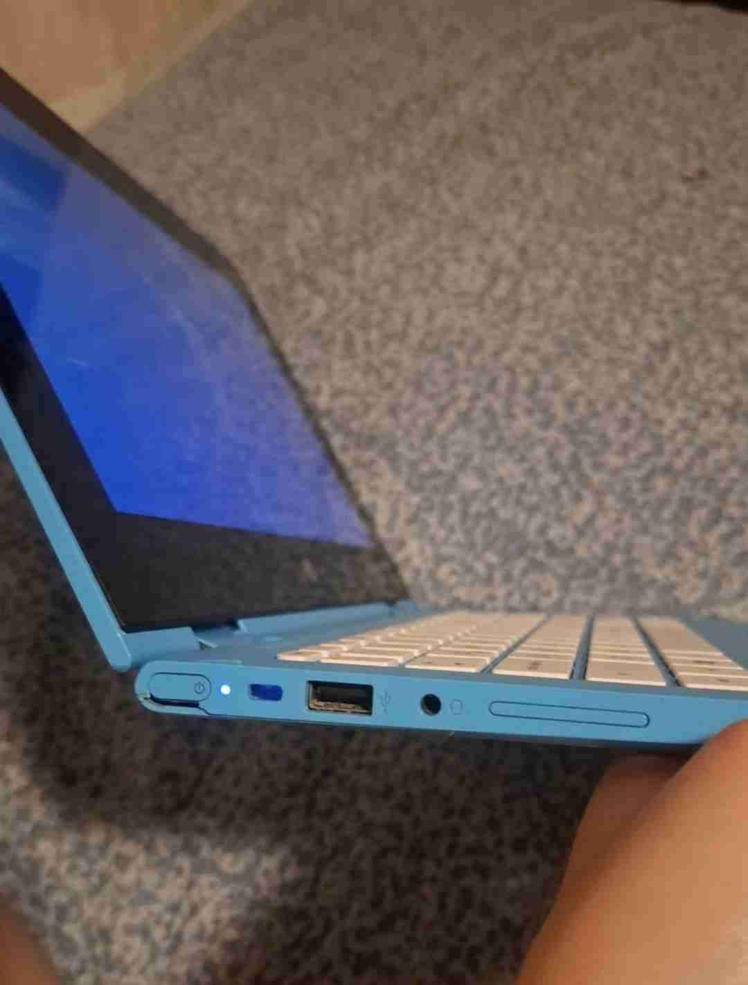 Notebook HP 11-AB004LA - miniatura 4