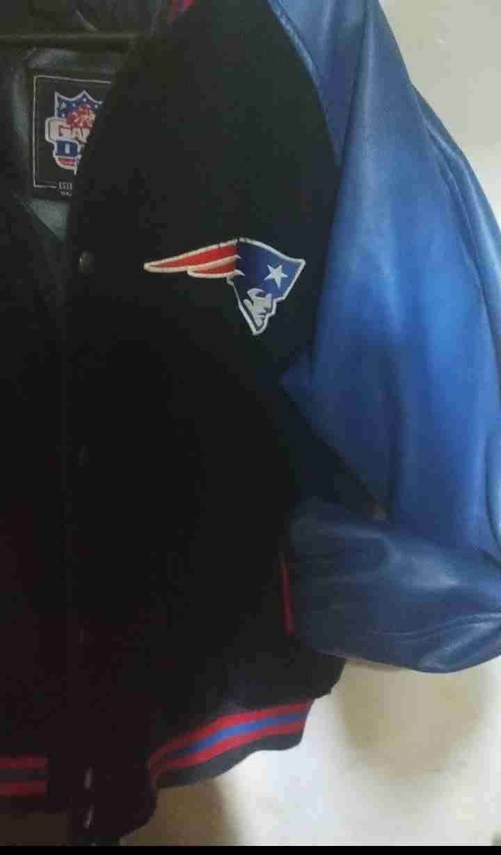 Chaqueta deportiva Game Day negra - miniatura 2