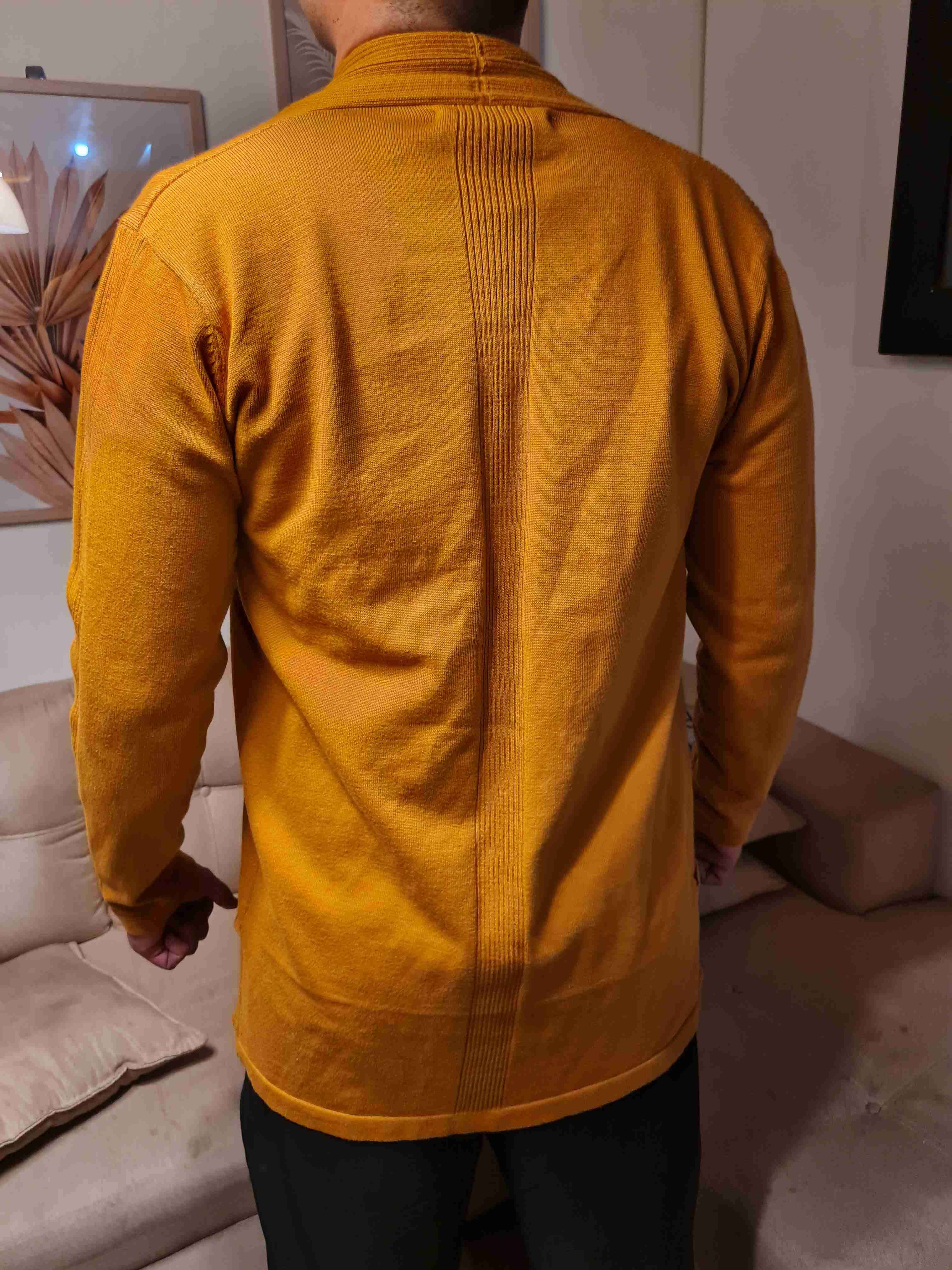 Cárdigan mostaza para hombre - miniatura 2