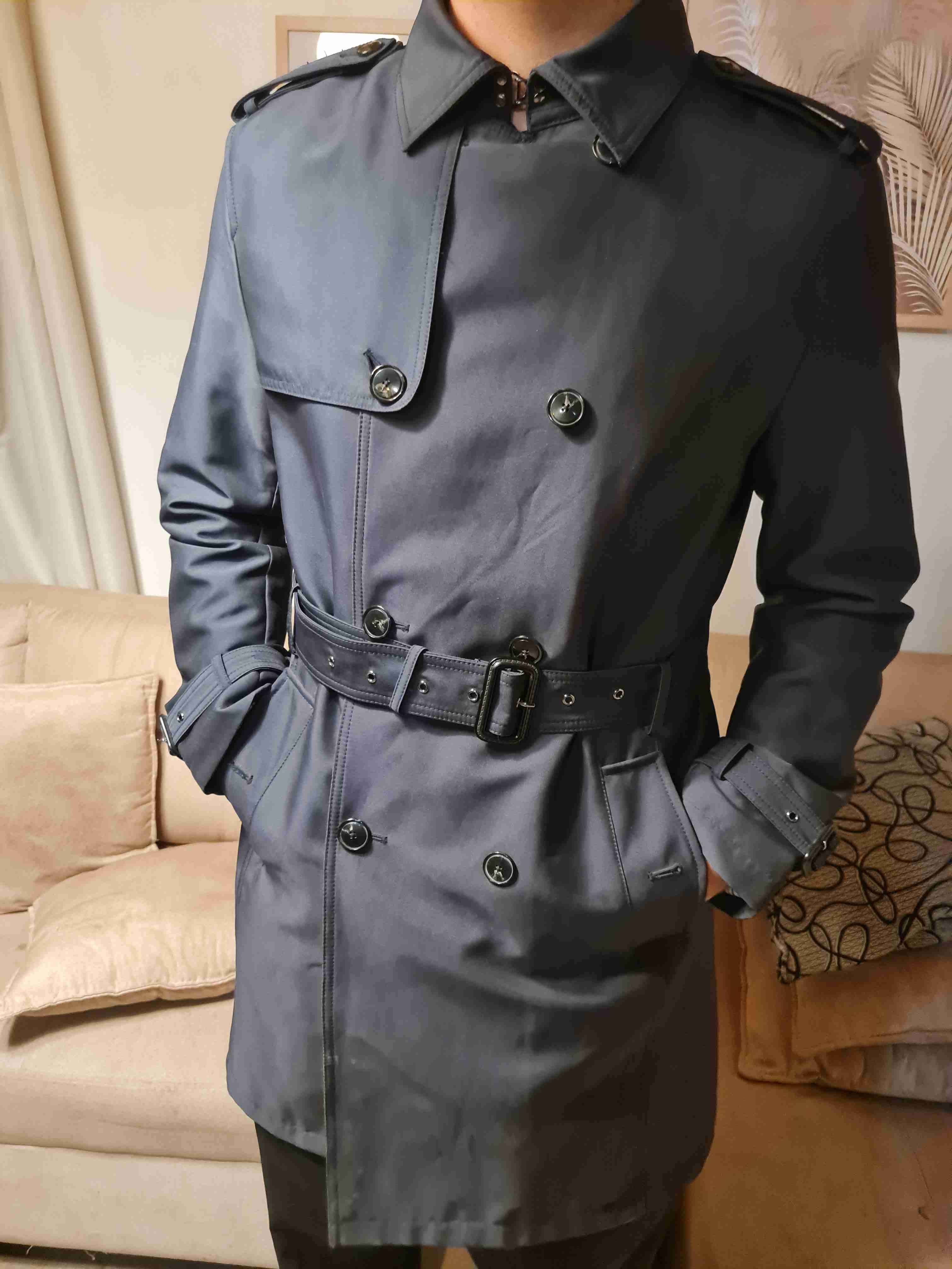 Abrigo trench azul oscuro