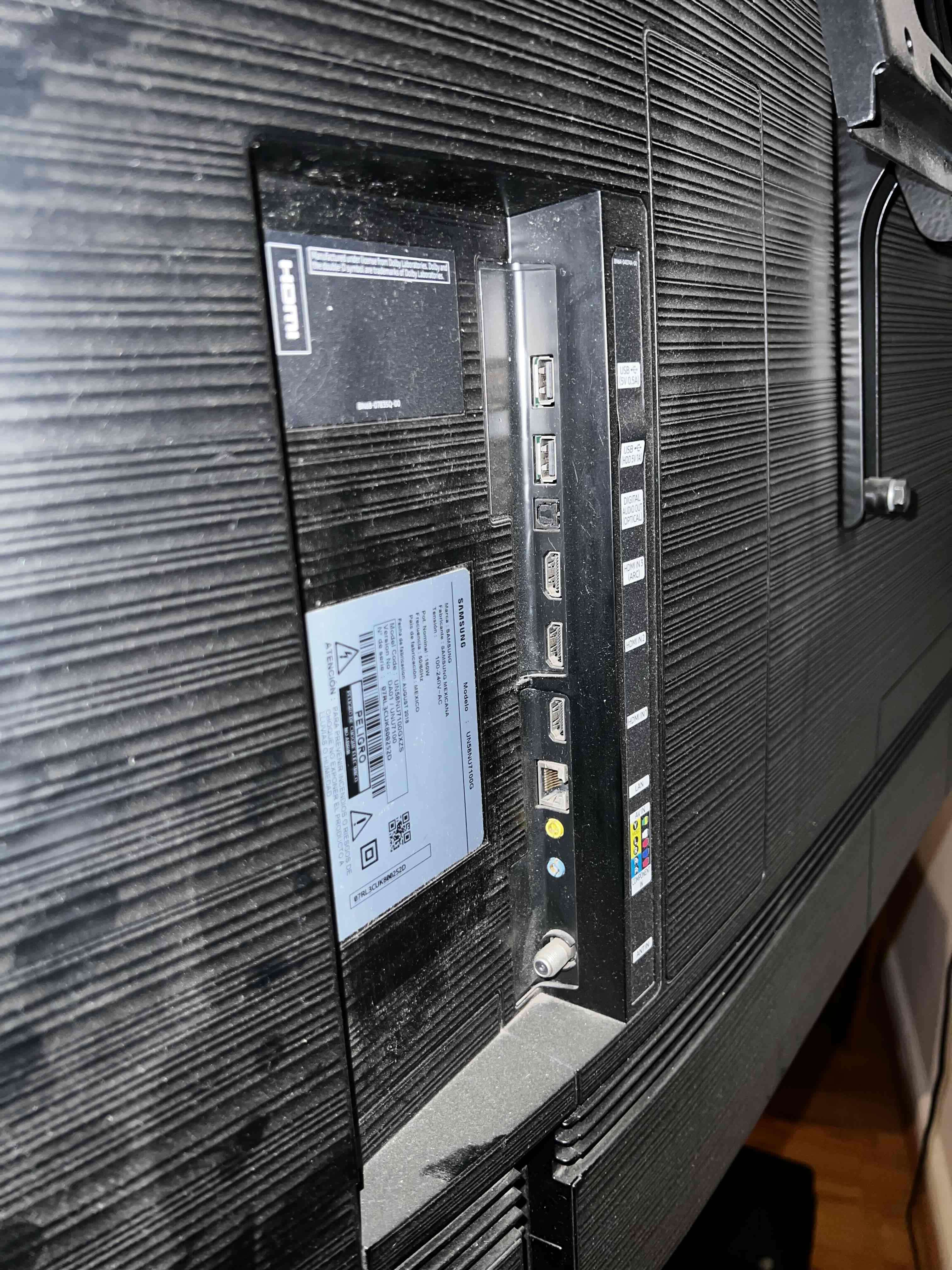 Televisor pantalla plana grande - miniatura 5