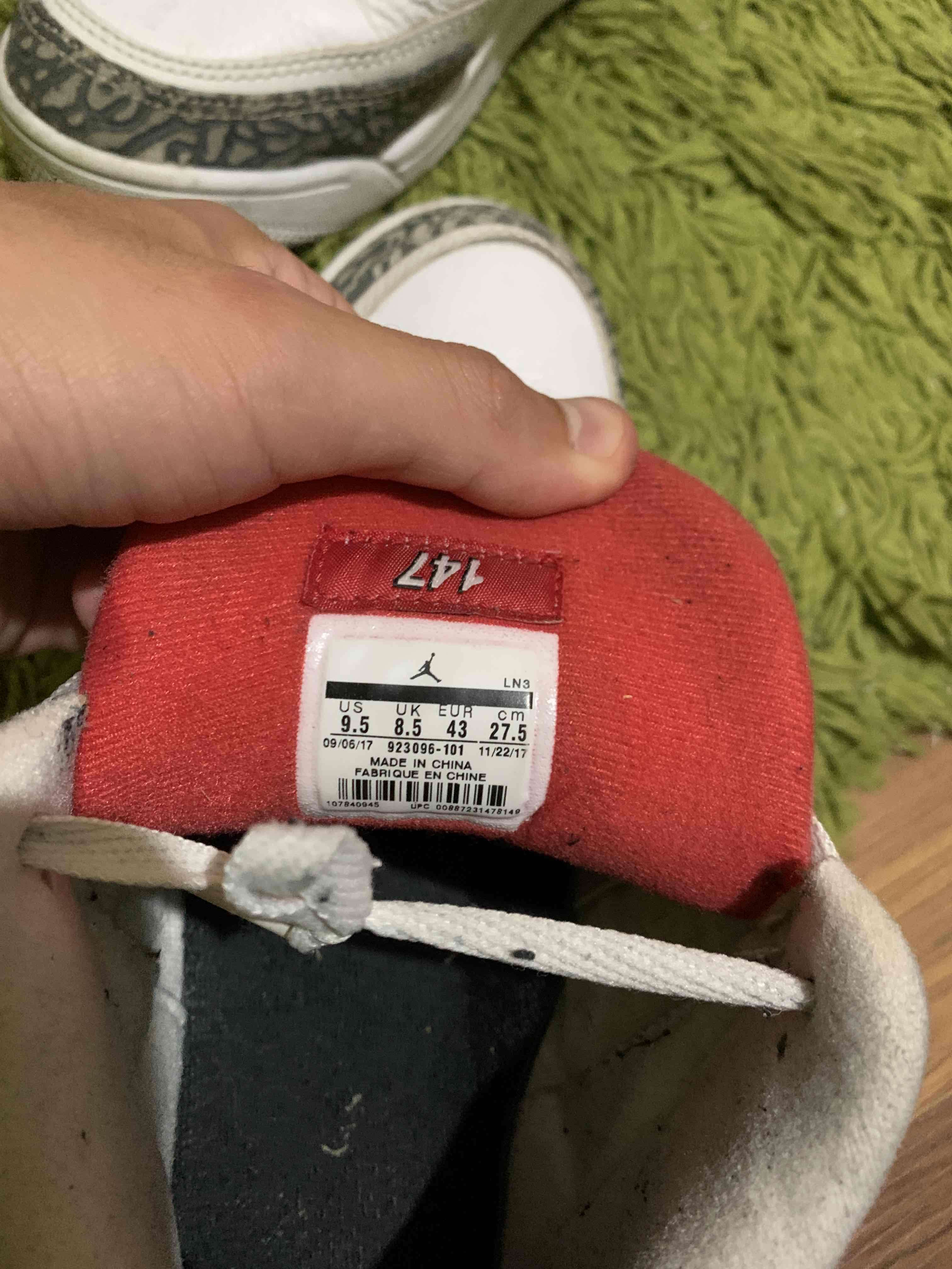 Zapatillas jordan blancas - miniatura 2