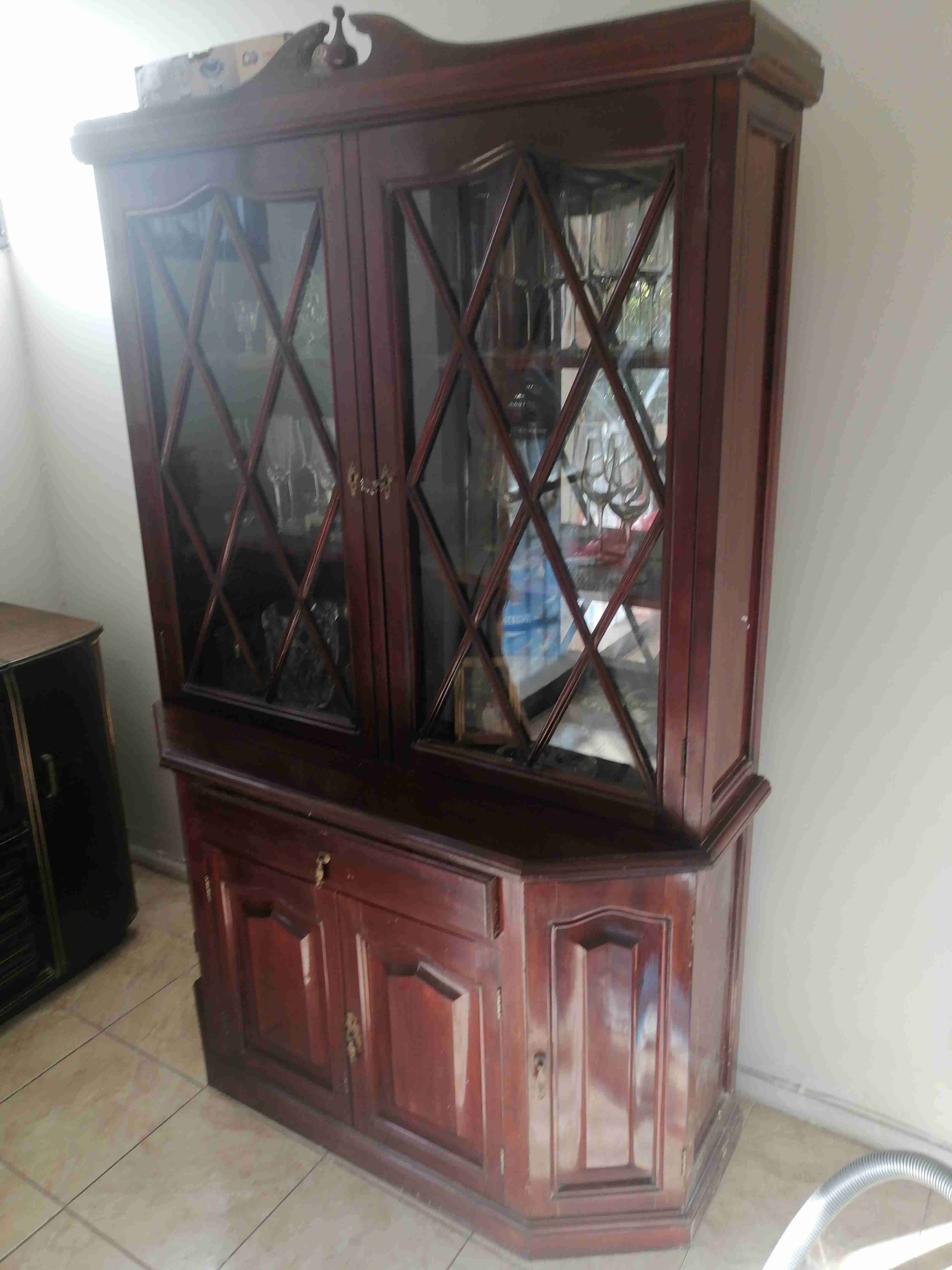 Vitrina de madera vintage - miniatura 1