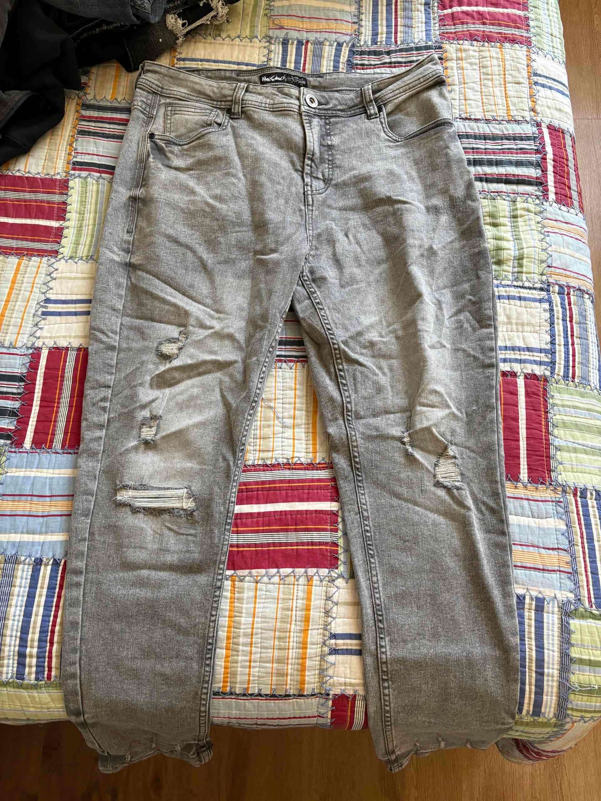 Poleras BOSS negras y roja - miniatura 3