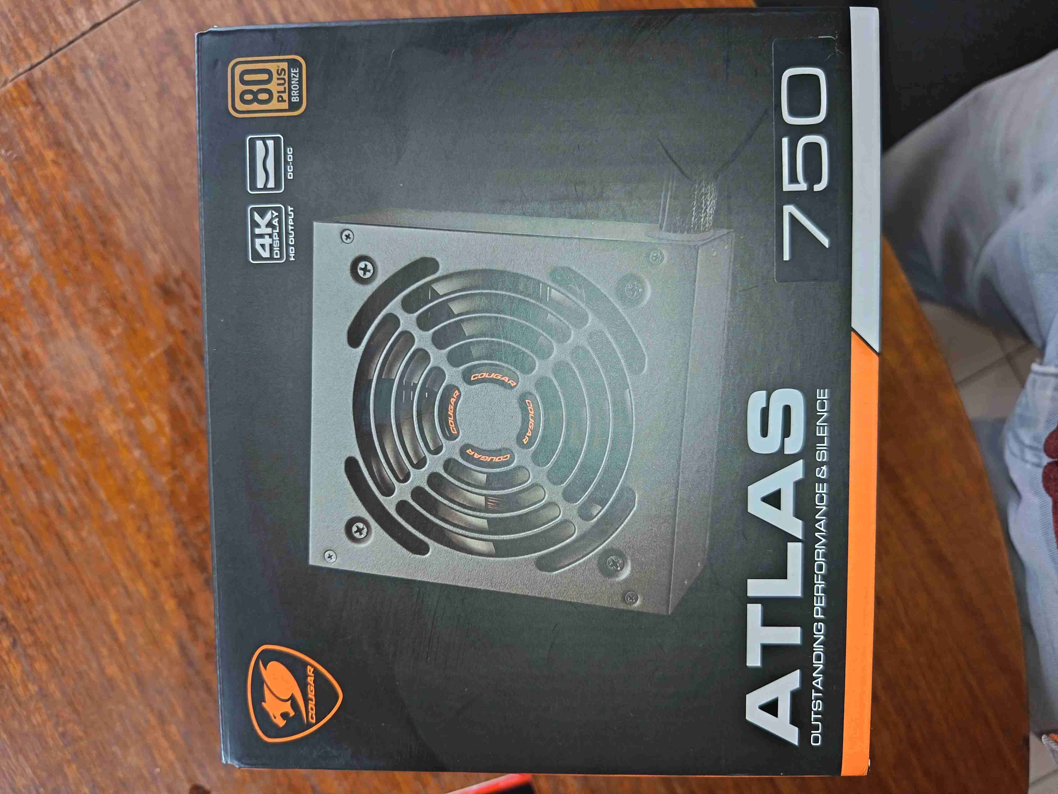 Fuente de poder Atlas 750W