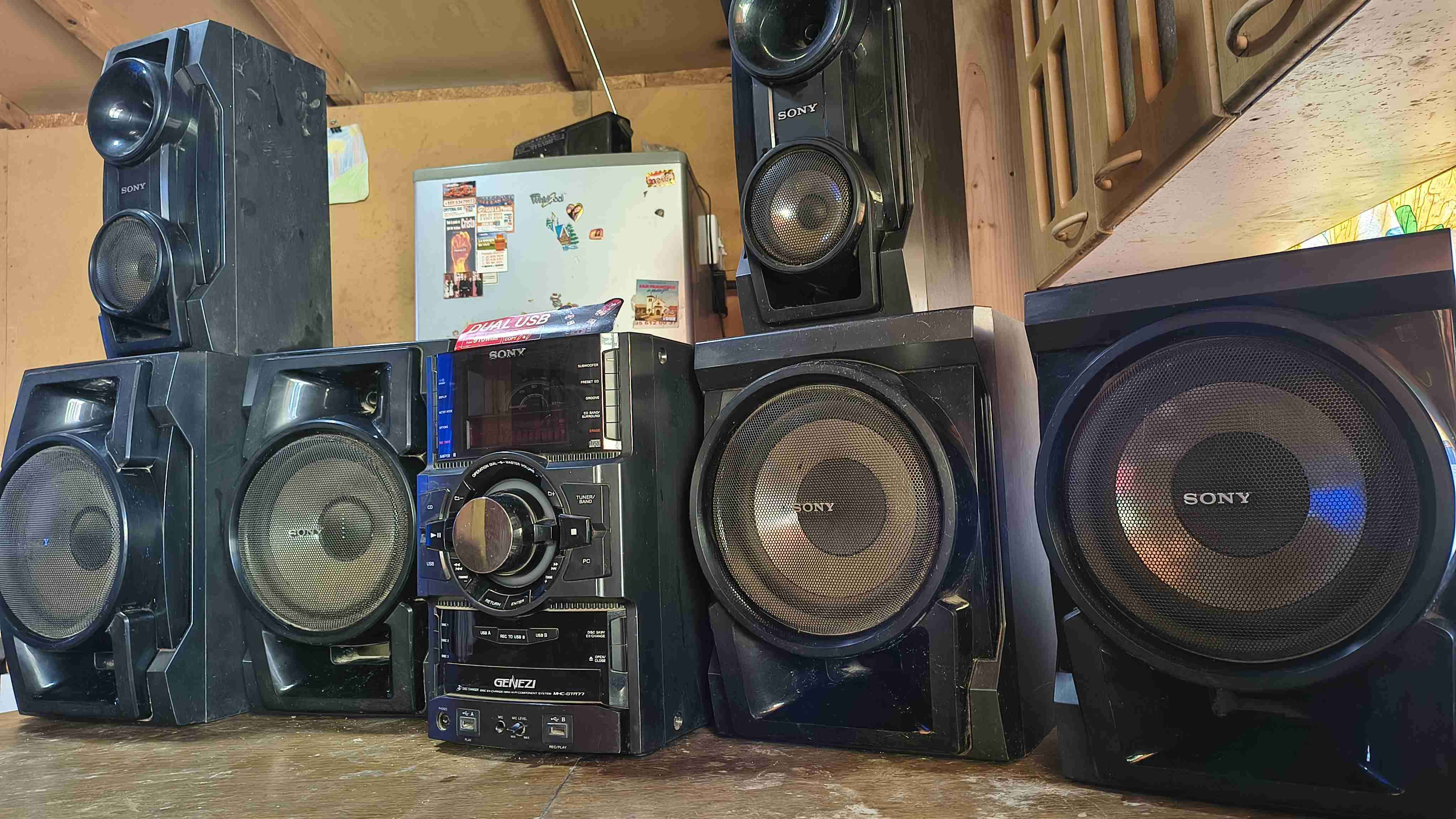 Equipo de música genezi MHC-GTA 77 UNA BESTIA - miniatura 3