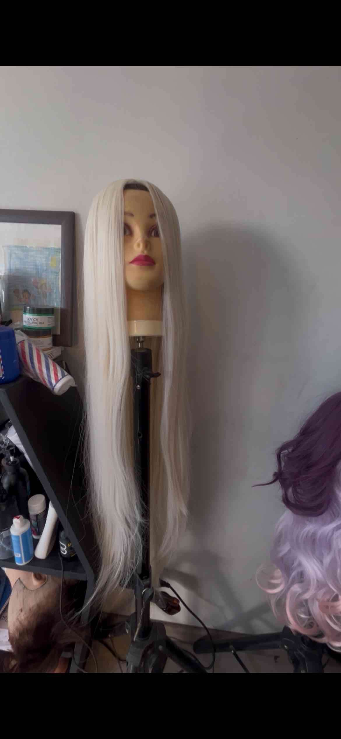 Peluca rubia platinada larga