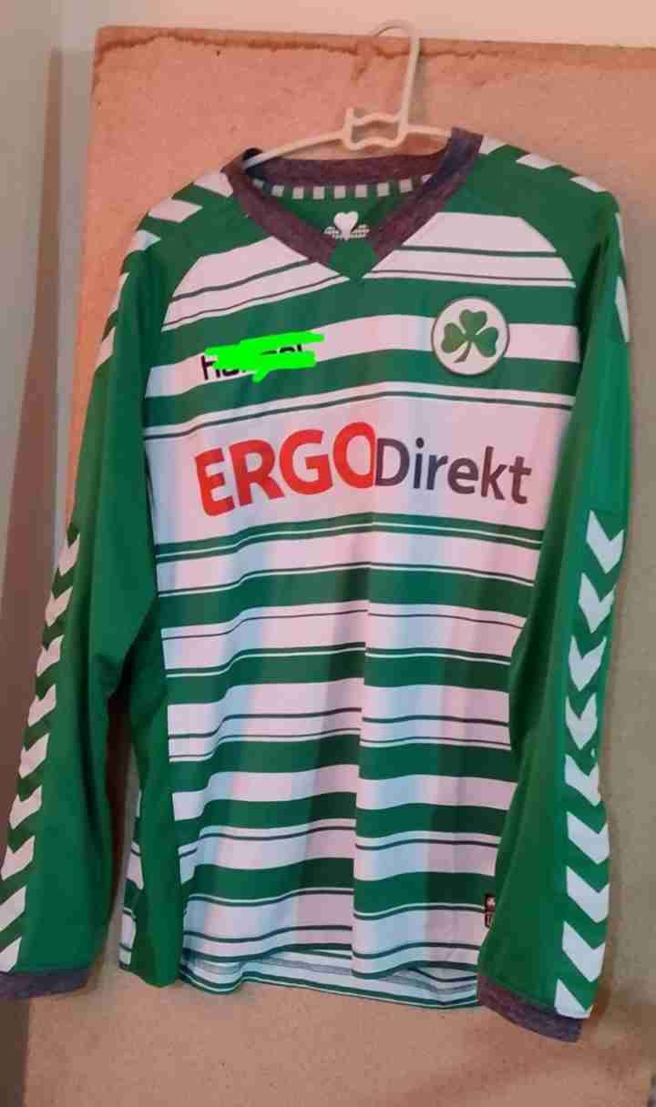 Camisetas de futbol - miniatura 4