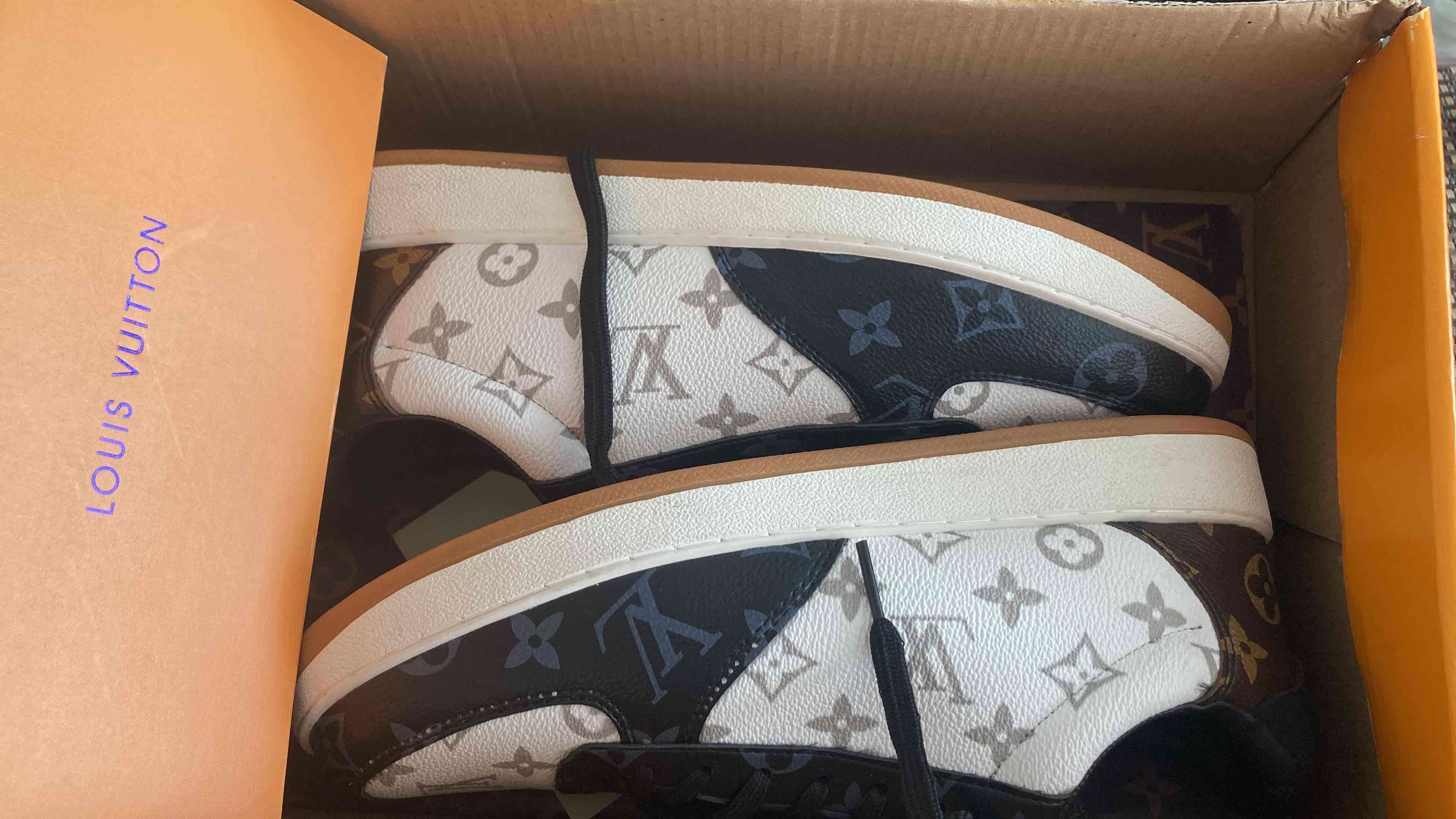 Zapatillas estilo Rivoli LV. 38.Sin uso. - miniatura 2