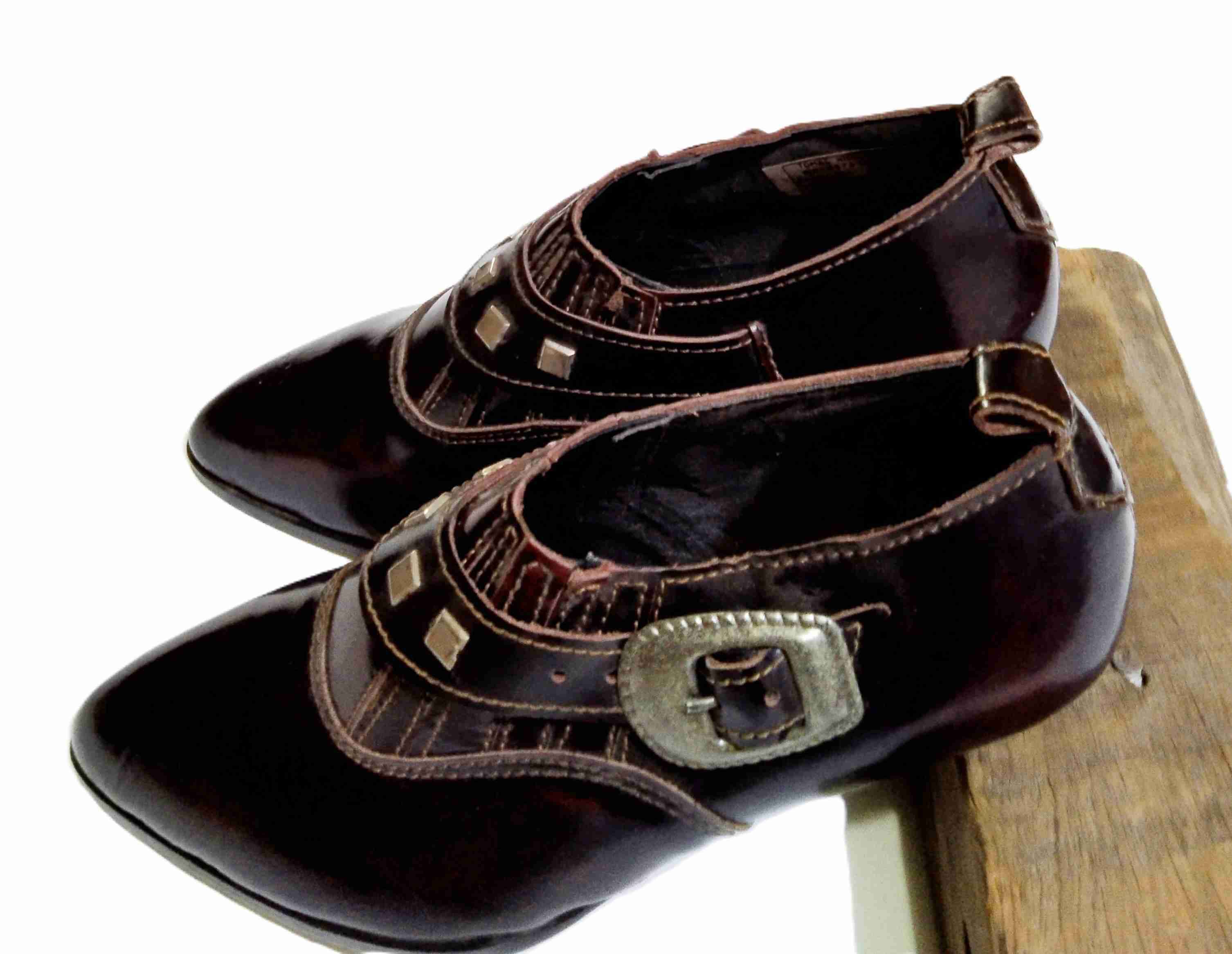 Zapatos de mujer N 34 - miniatura 2