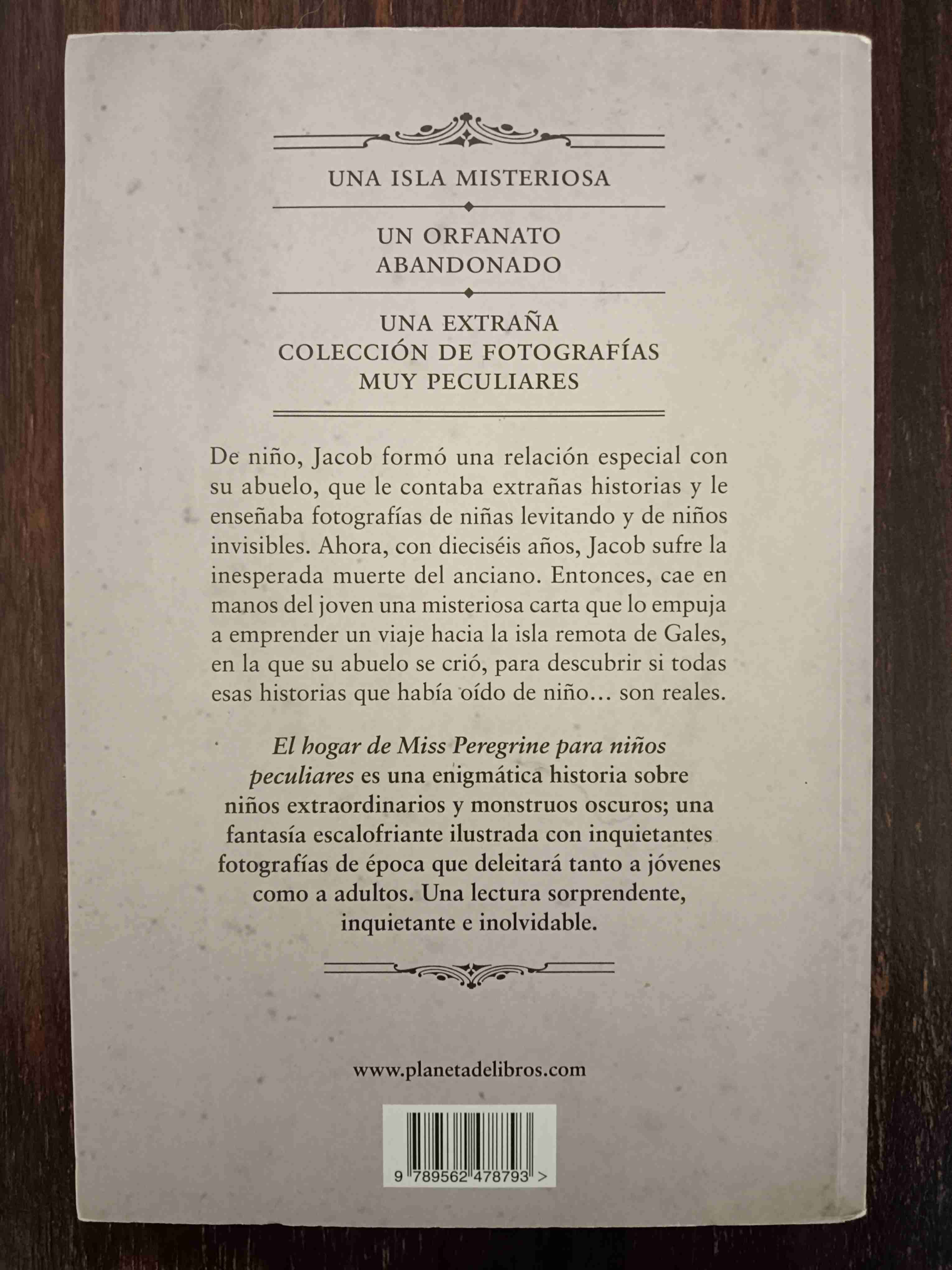 El hogar de Miss Peregrine libro - miniatura 2