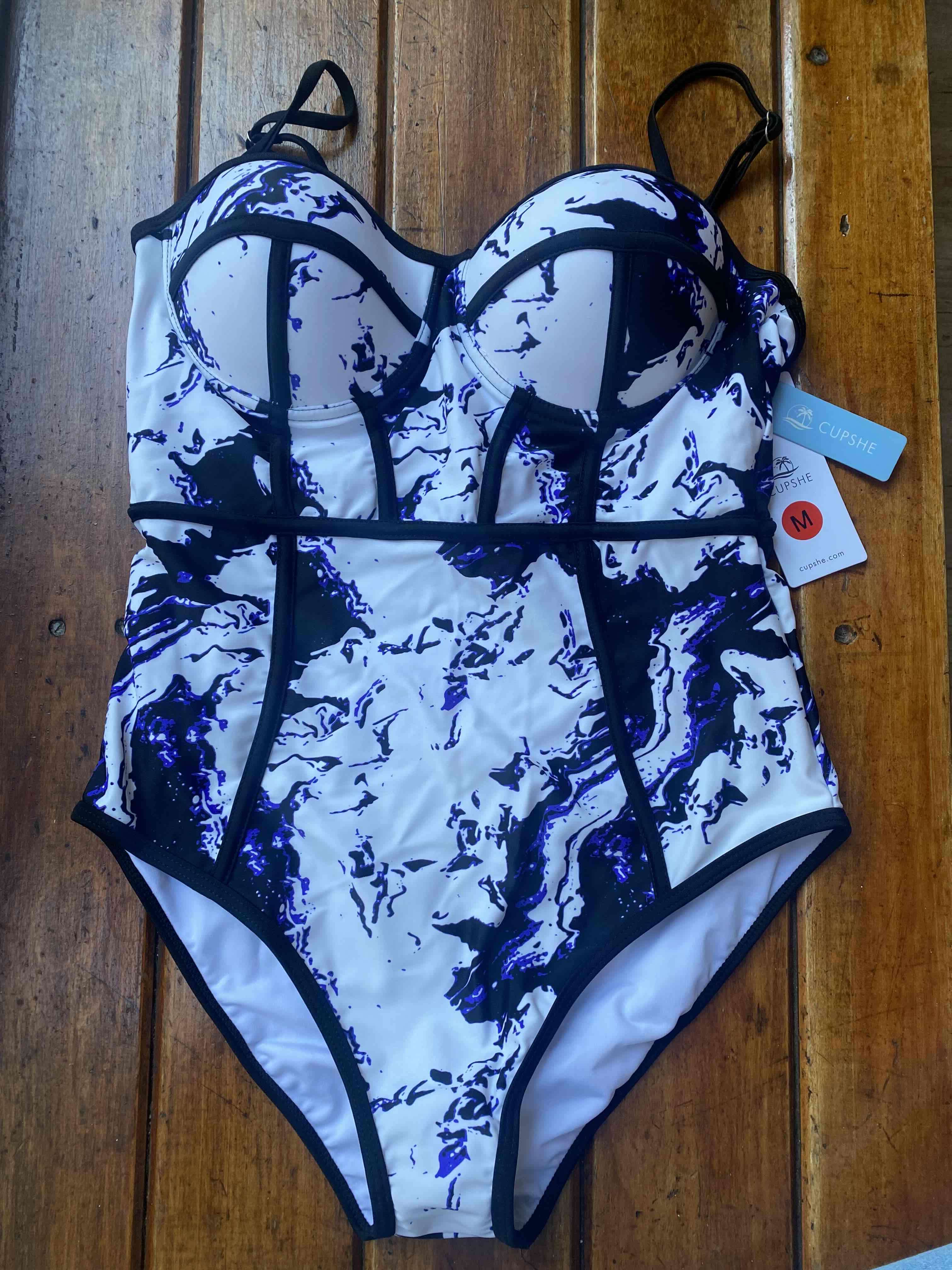 NUEVO Traje de baño estampado - miniatura 1