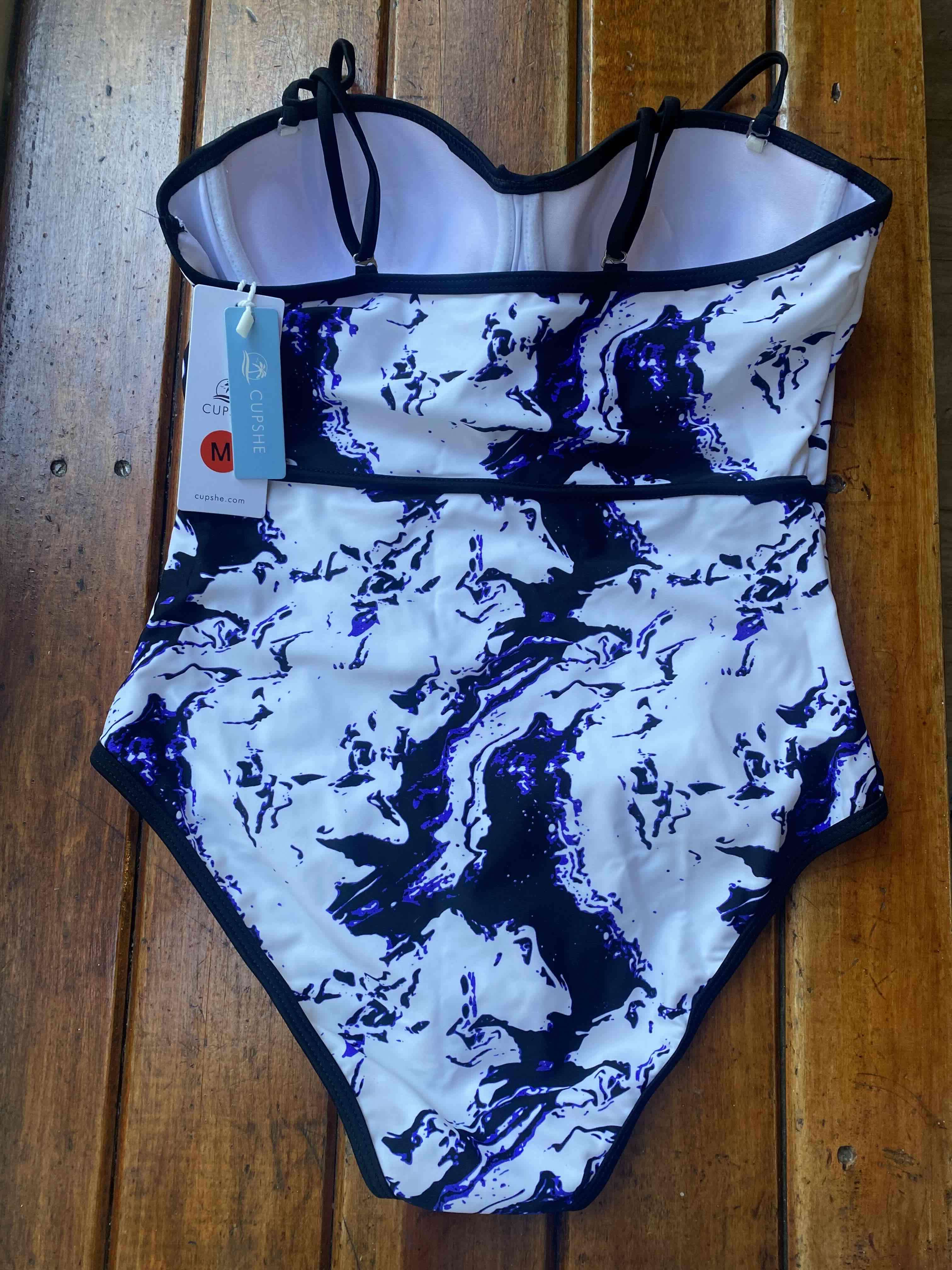 NUEVO Traje de baño estampado - miniatura 2