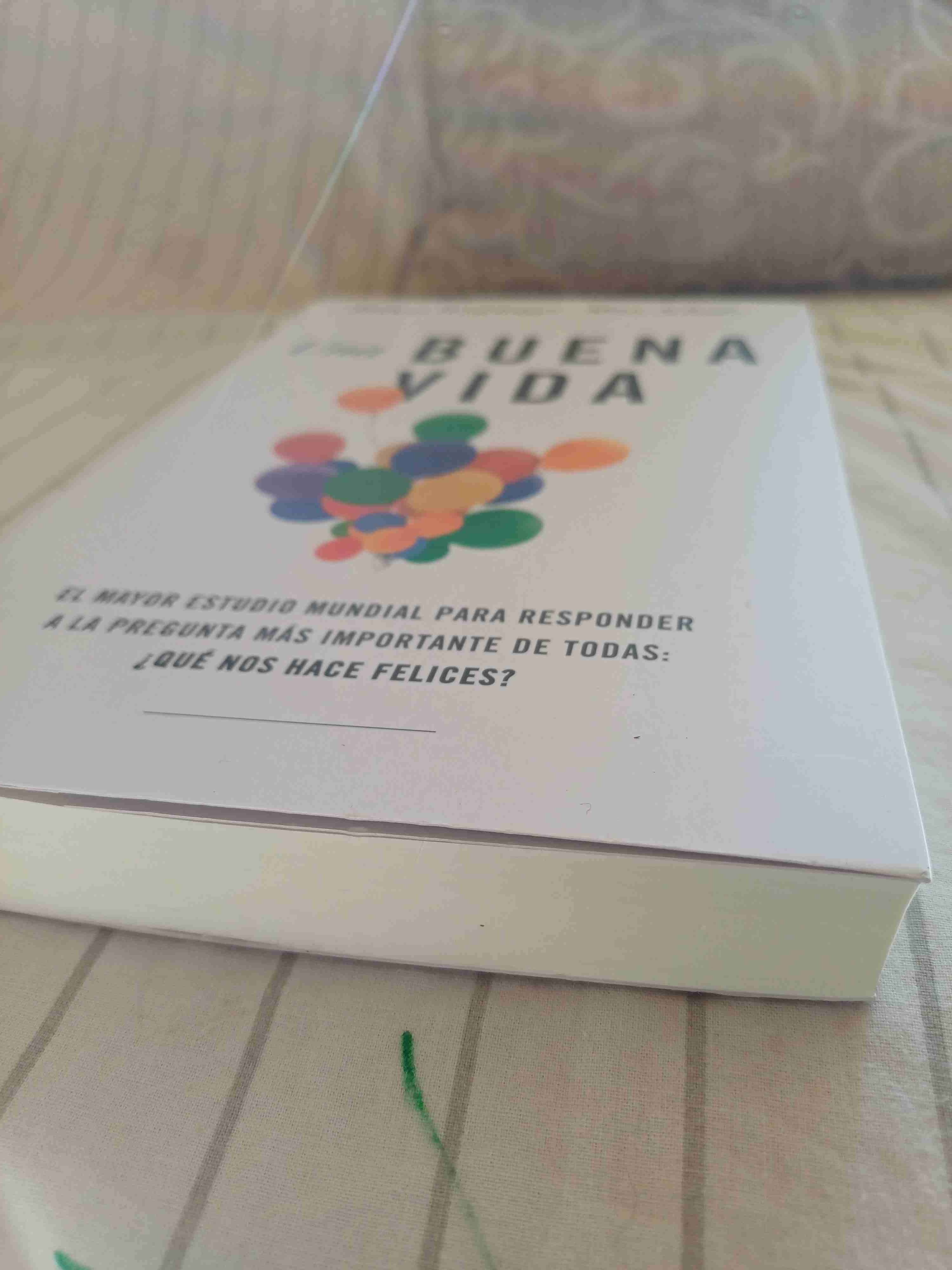 Libro 'Una Buena Vida' - miniatura 2