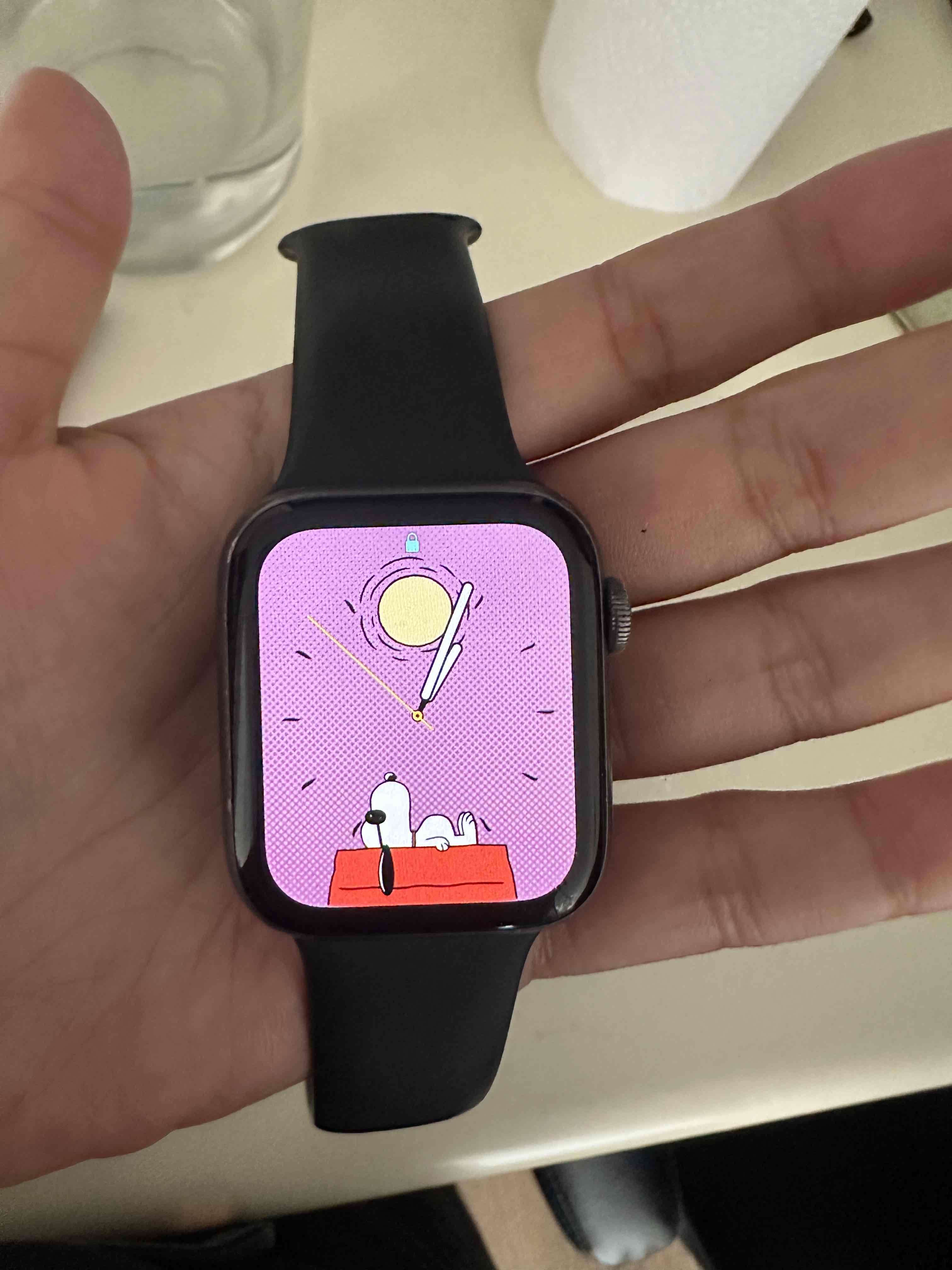 Apple Watch negro elegante - miniatura 3