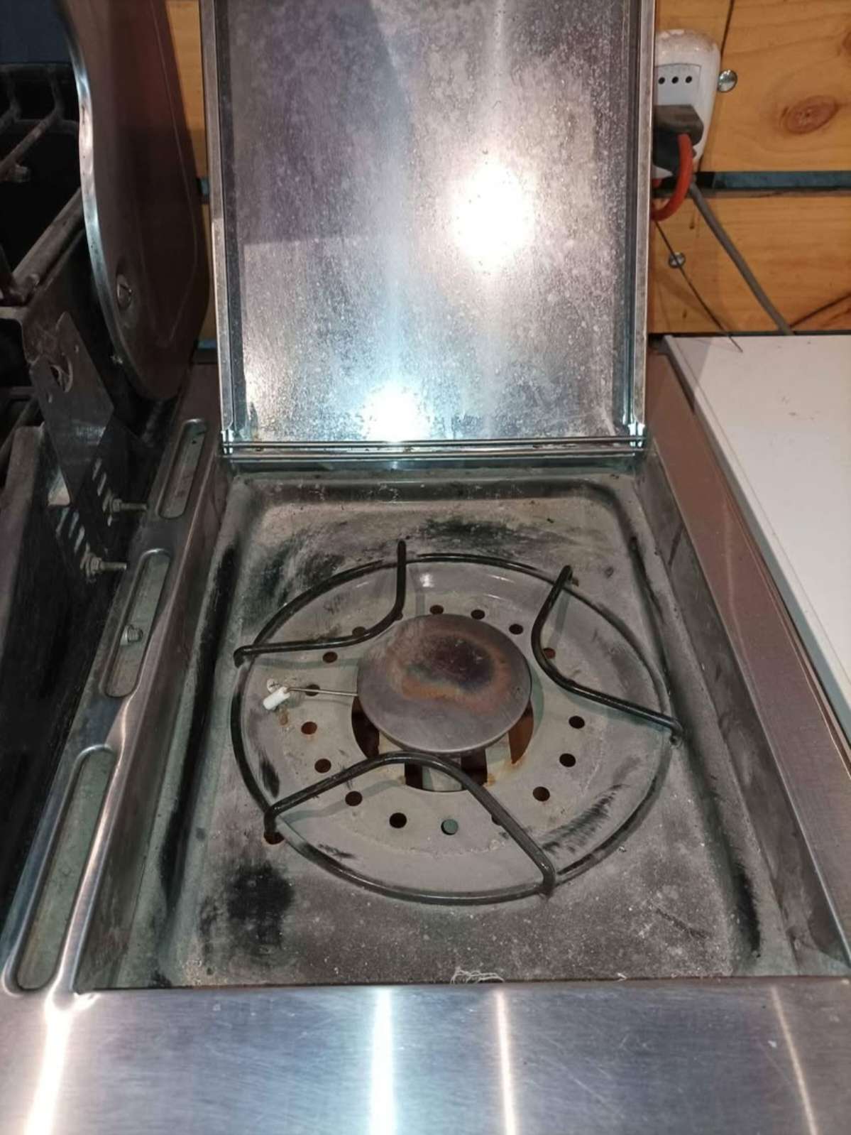 Parrilla a gas Mr. Beef roja - miniatura 4