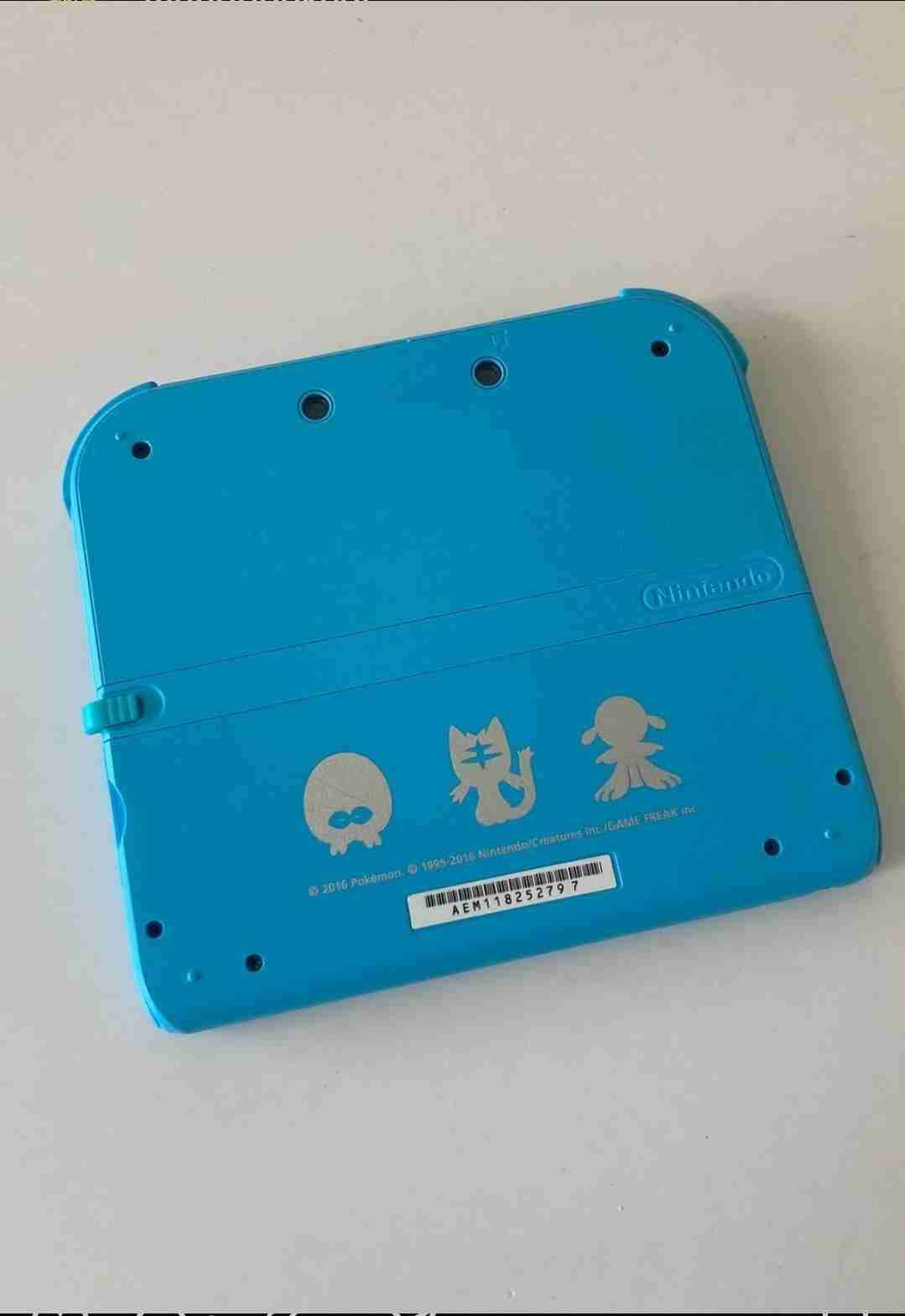 Nintendo 2DS Pokémon Moon (desbloqueada) - miniatura 3