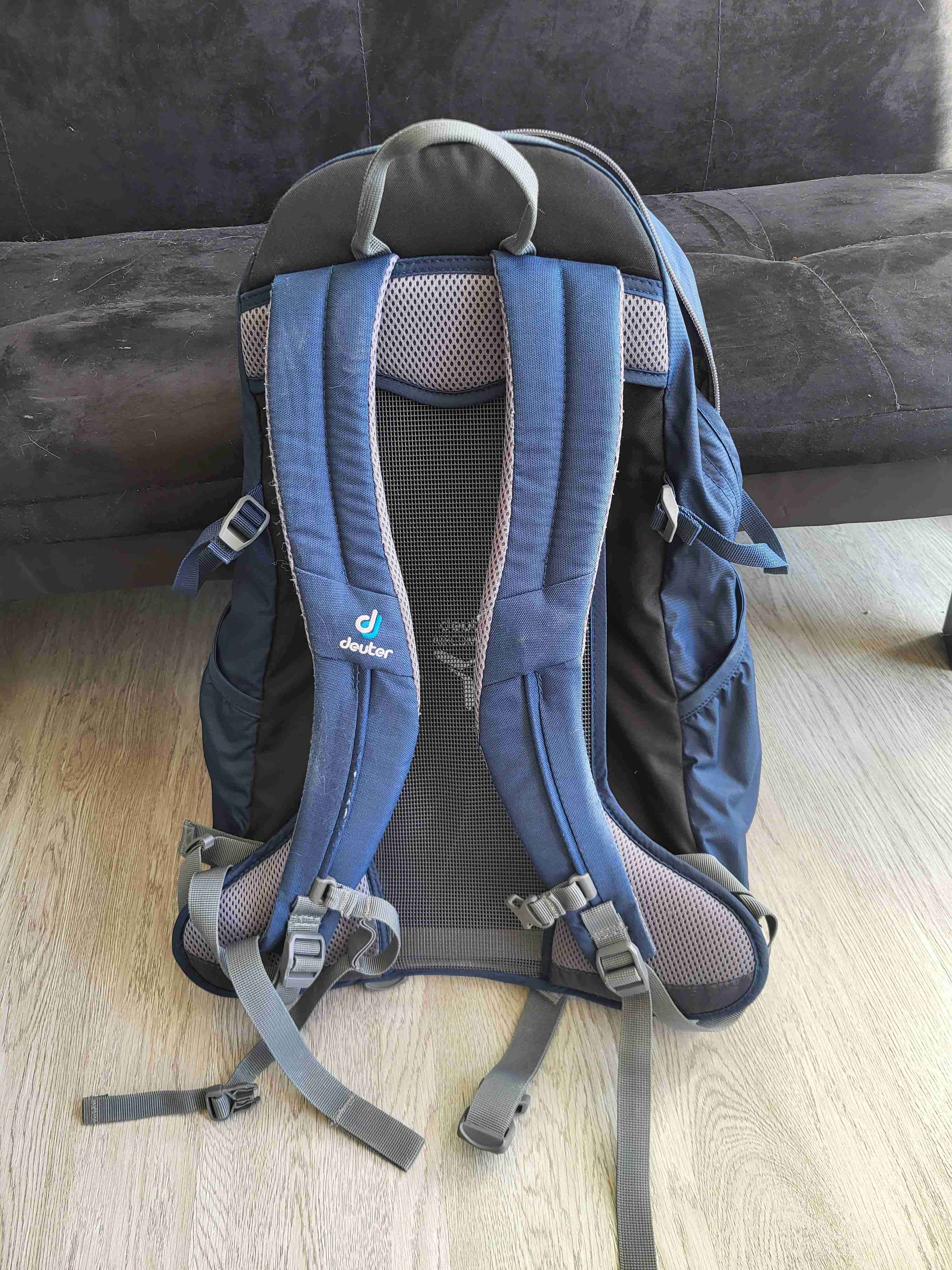 Mochila Deuter azul - miniatura 2