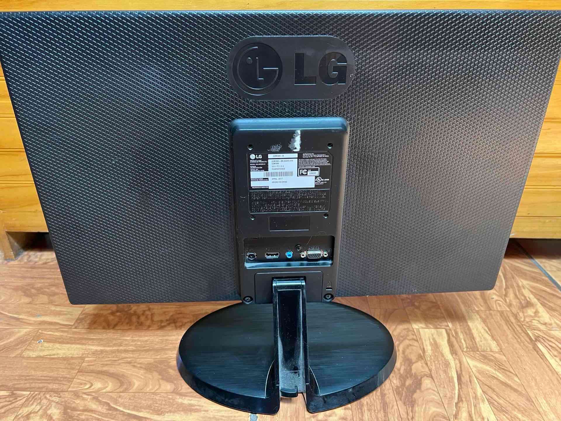 Computador Asus más mouse pantalla y teclado - miniatura 2