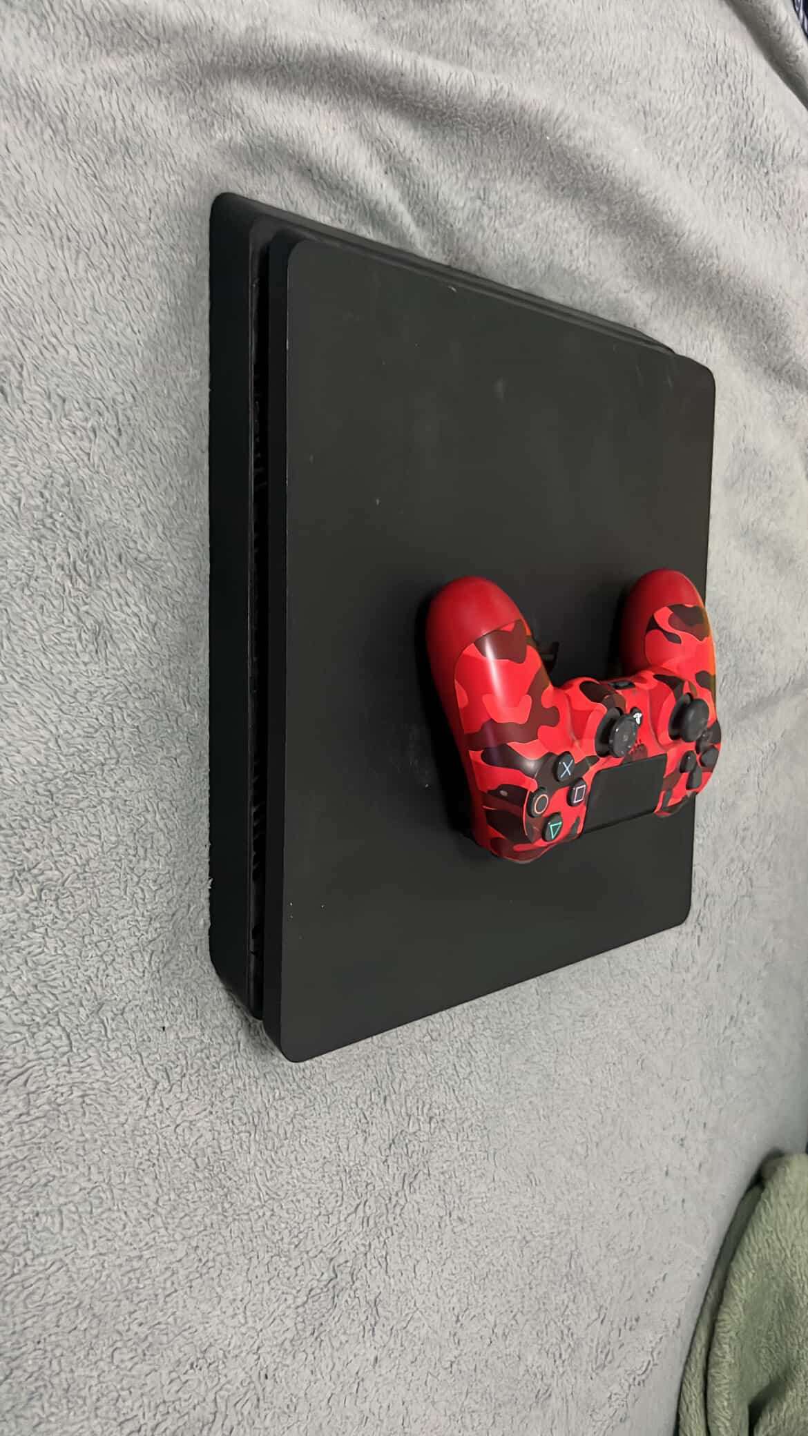 Consola PlayStation 4 con control - miniatura 3